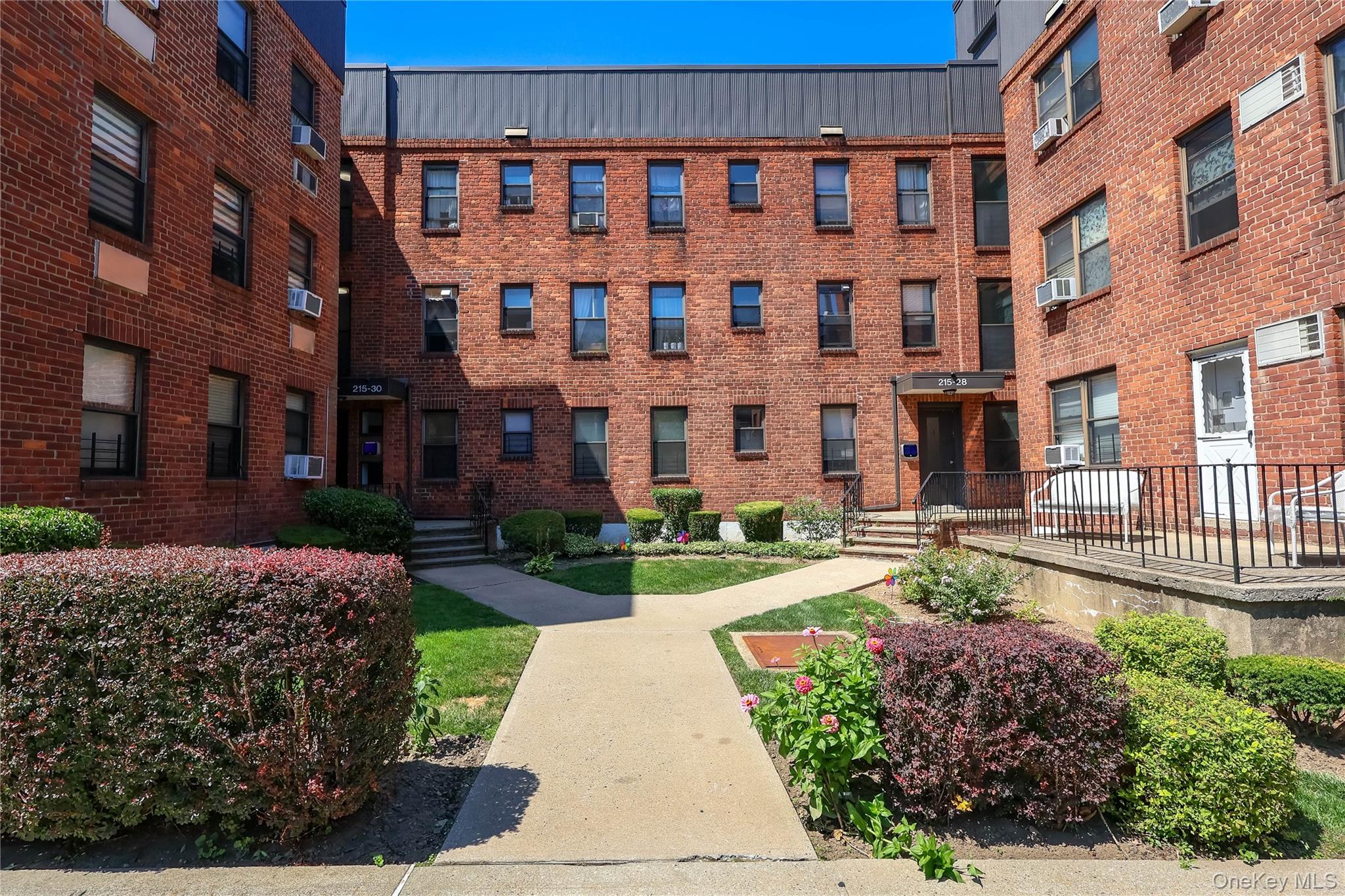215-28 47th Avenue # 1B, Bayside, NY 11361