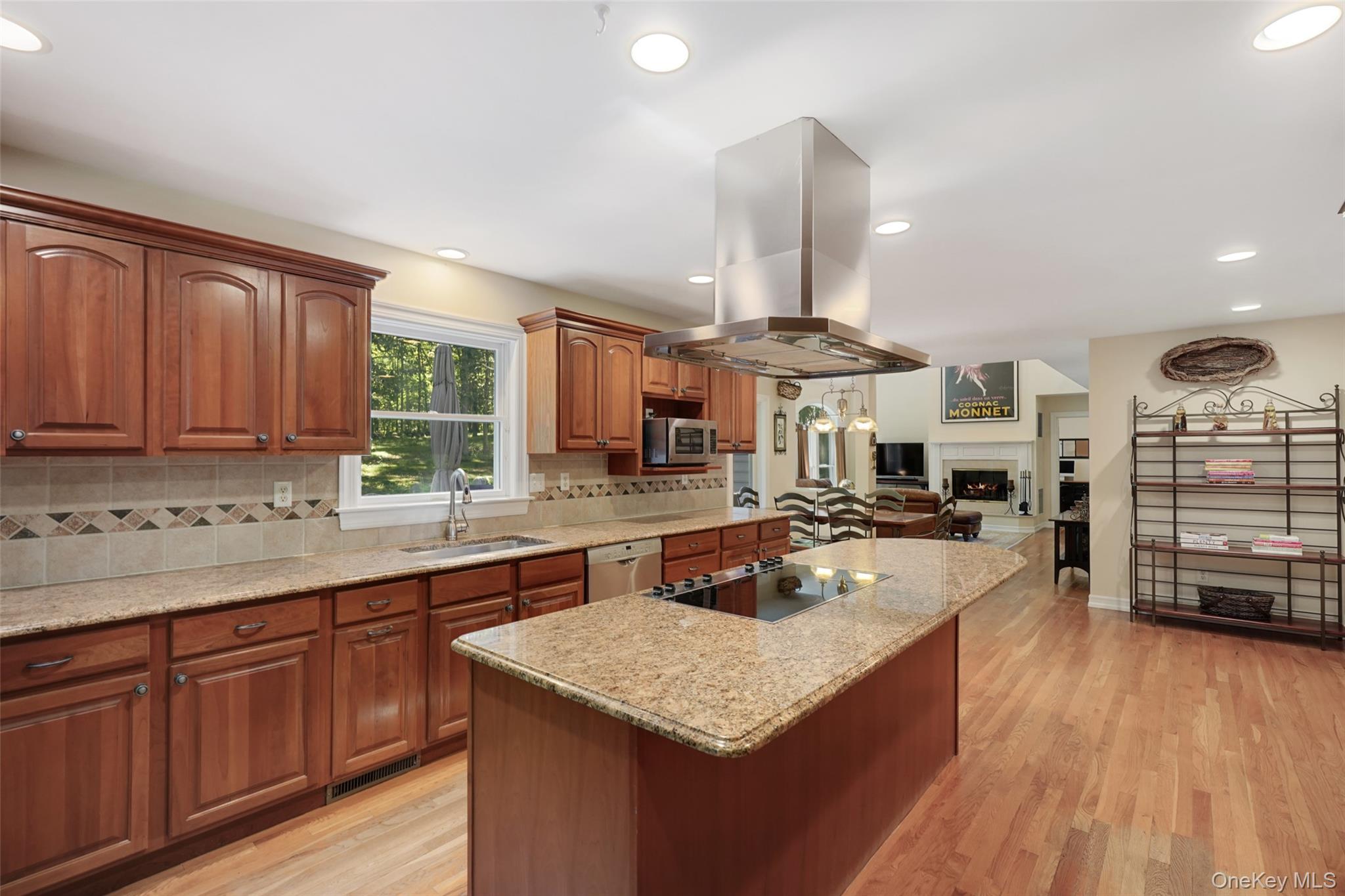 9 Ashwood Road, South Salem, NY 10590