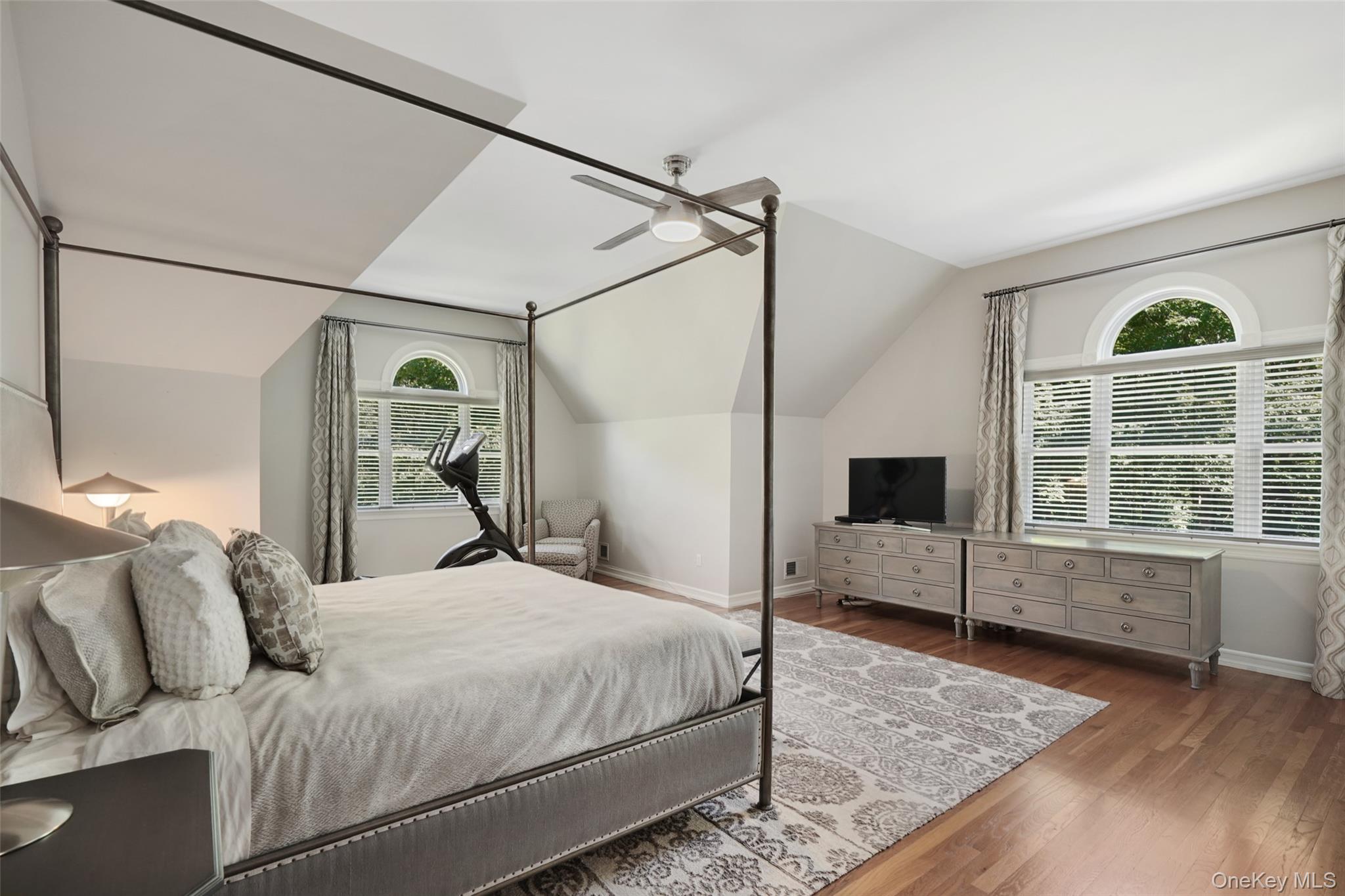 9 Ashwood Road, South Salem, NY 10590