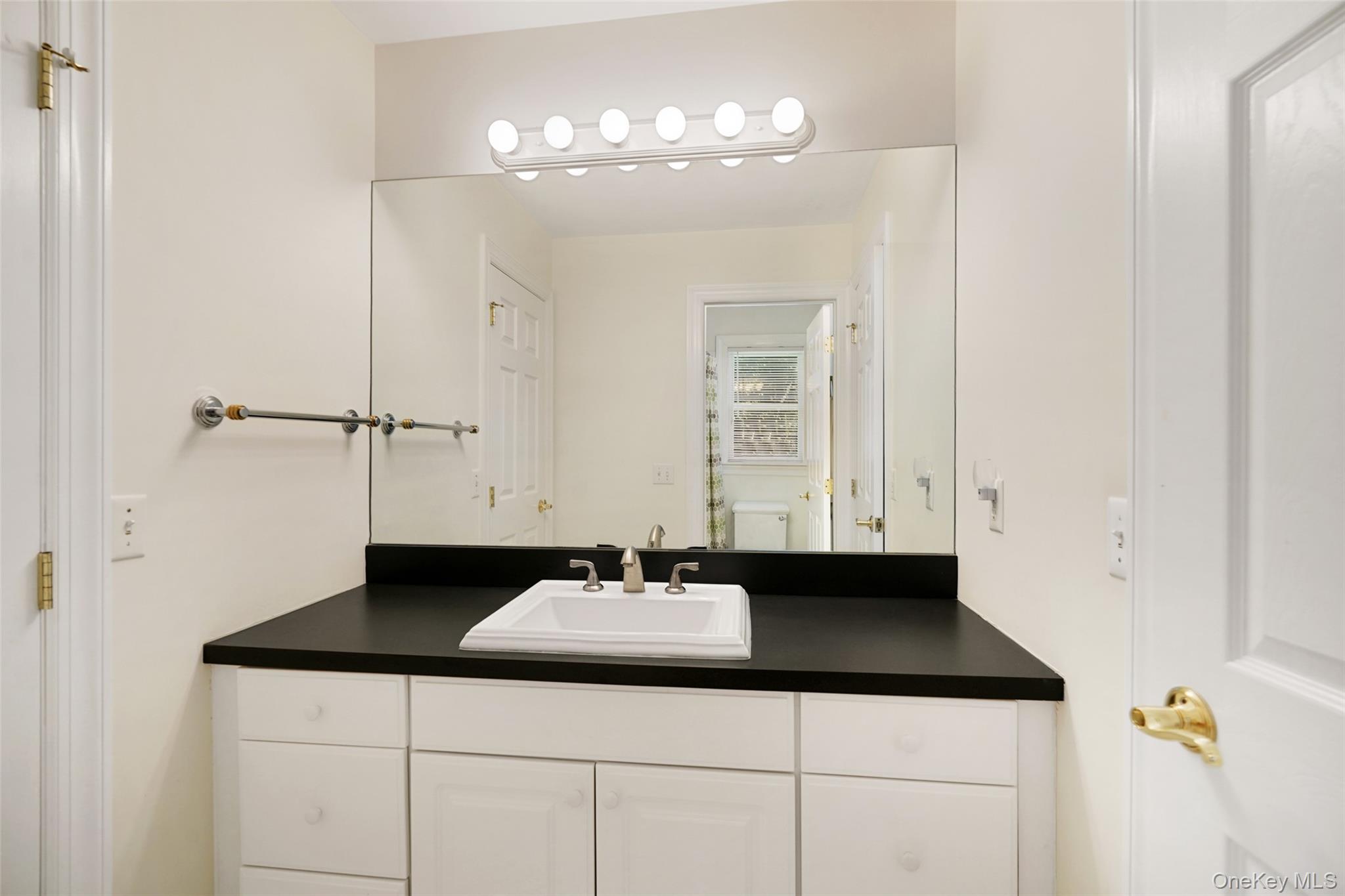 9 Ashwood Road, South Salem, NY 10590