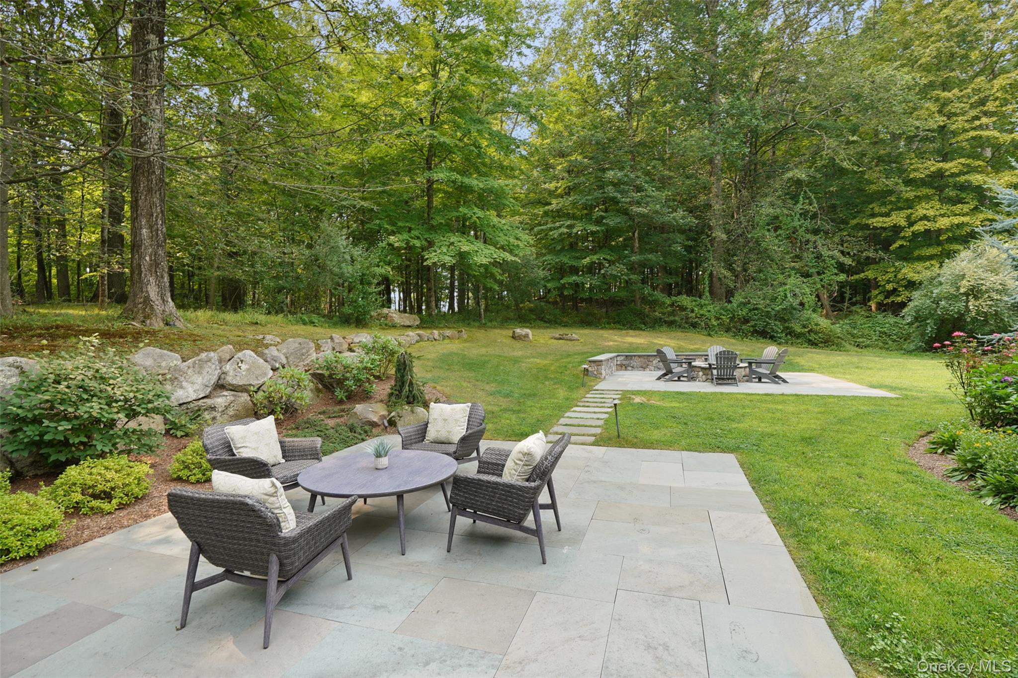 9 Ashwood Road, South Salem, NY 10590