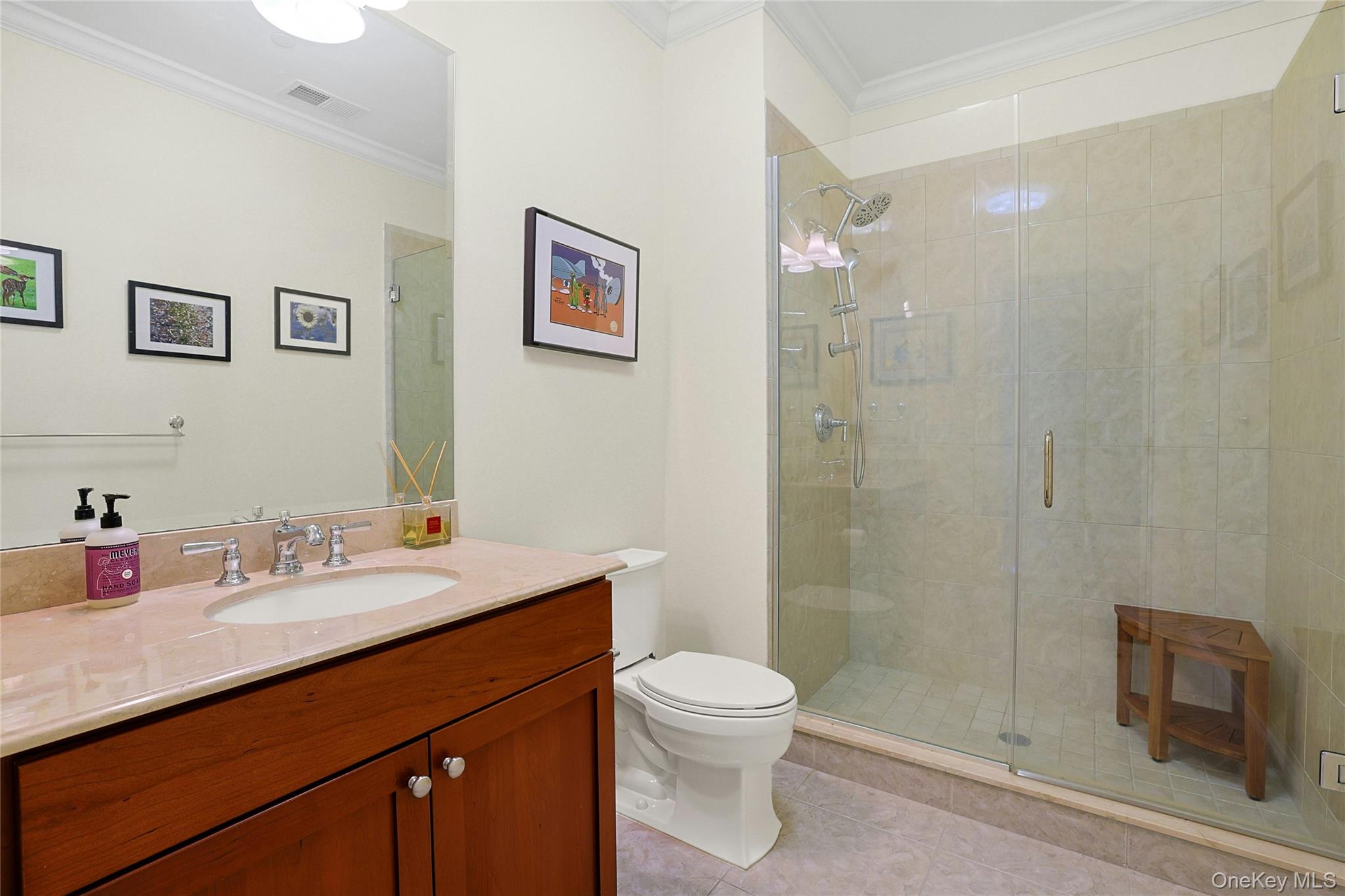 16 Rivers Edge Drive # 408, Tarrytown, NY 10591