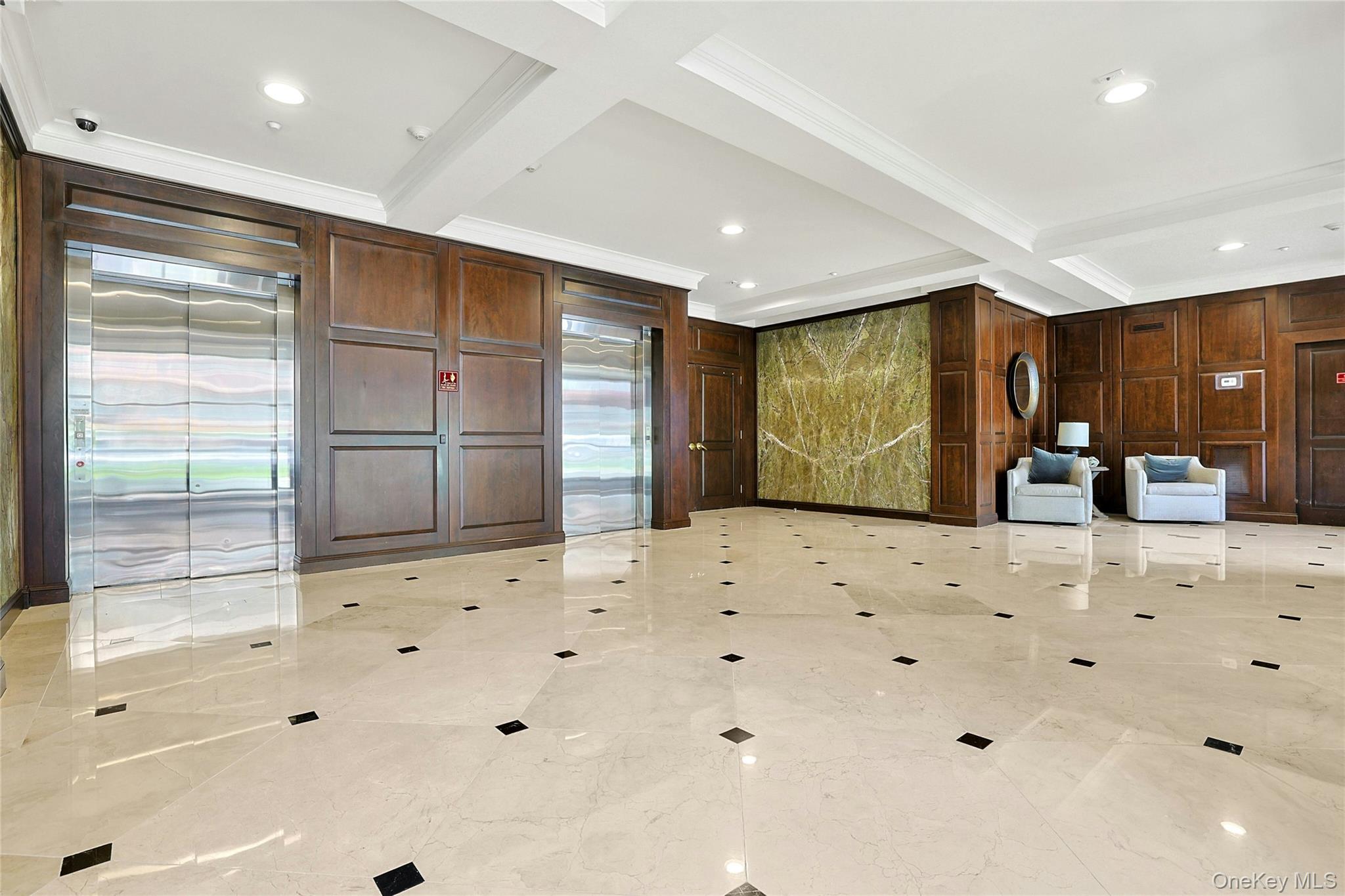 16 Rivers Edge Drive # 408, Tarrytown, NY 10591