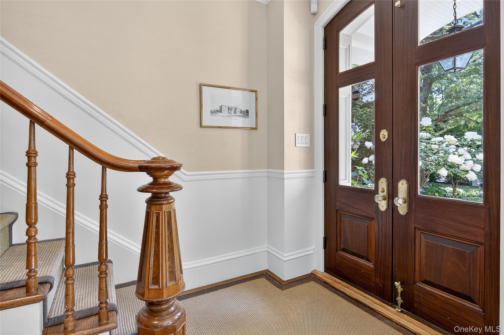 19 E Williston Avenue, East Williston, NY 11596