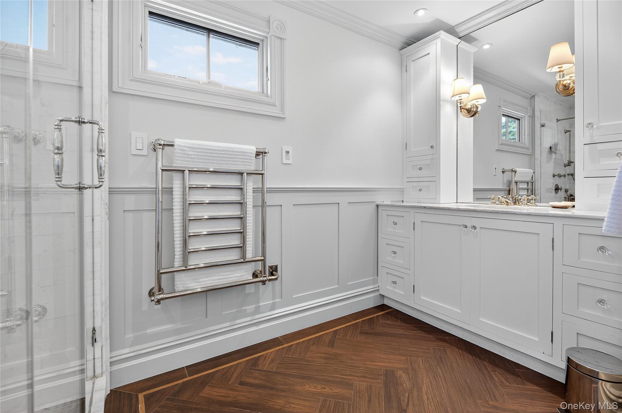 19 E Williston Avenue, East Williston, NY 11596