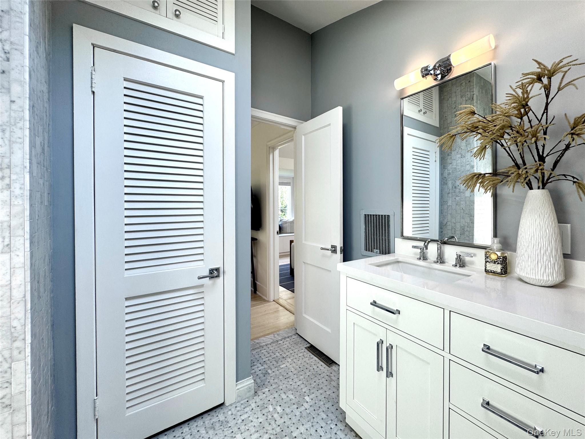 92 Ocean Avenue # 3, East Hampton, NY 11937