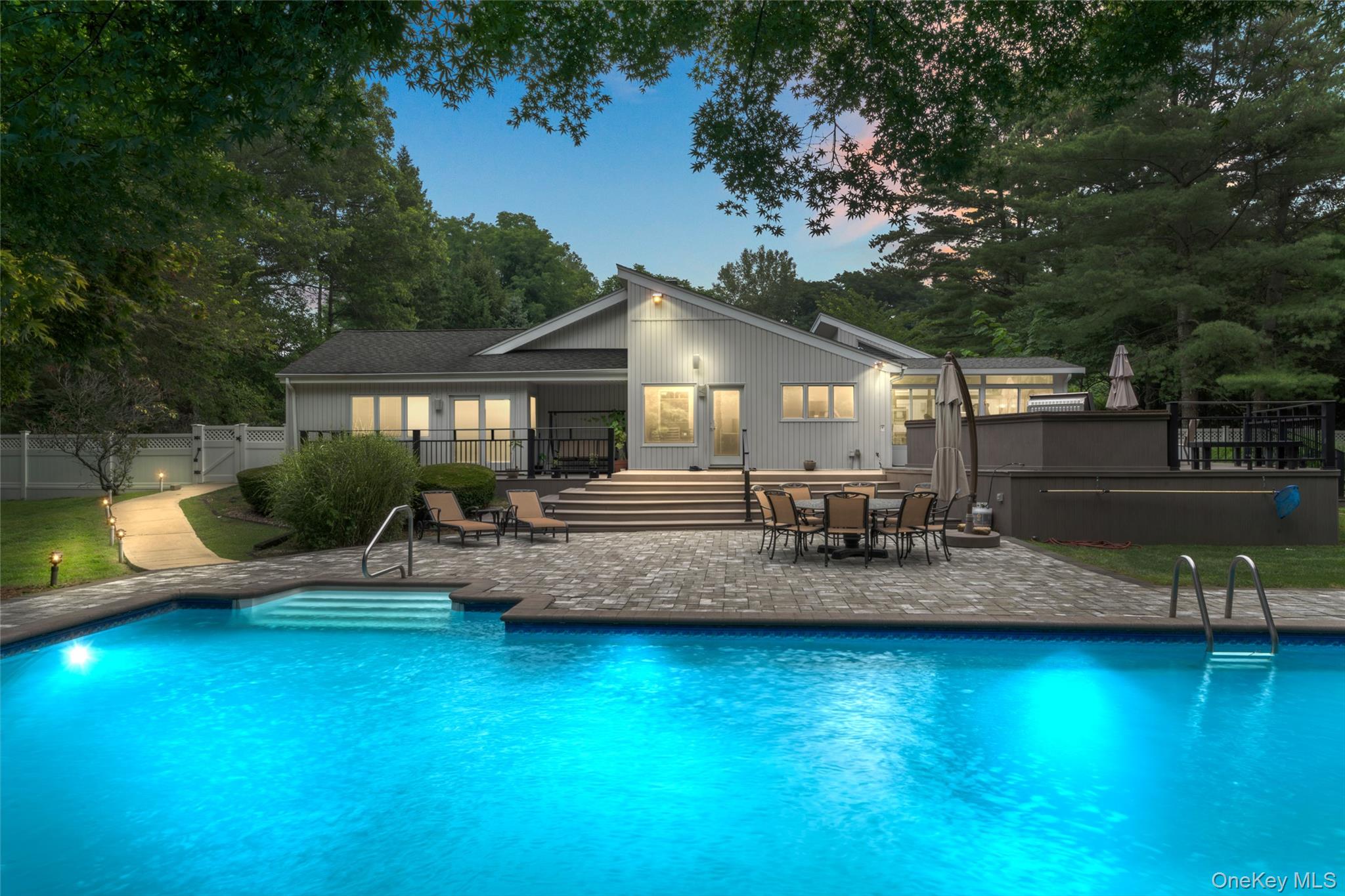 2 Bristol Drive, Woodbury, NY 11797