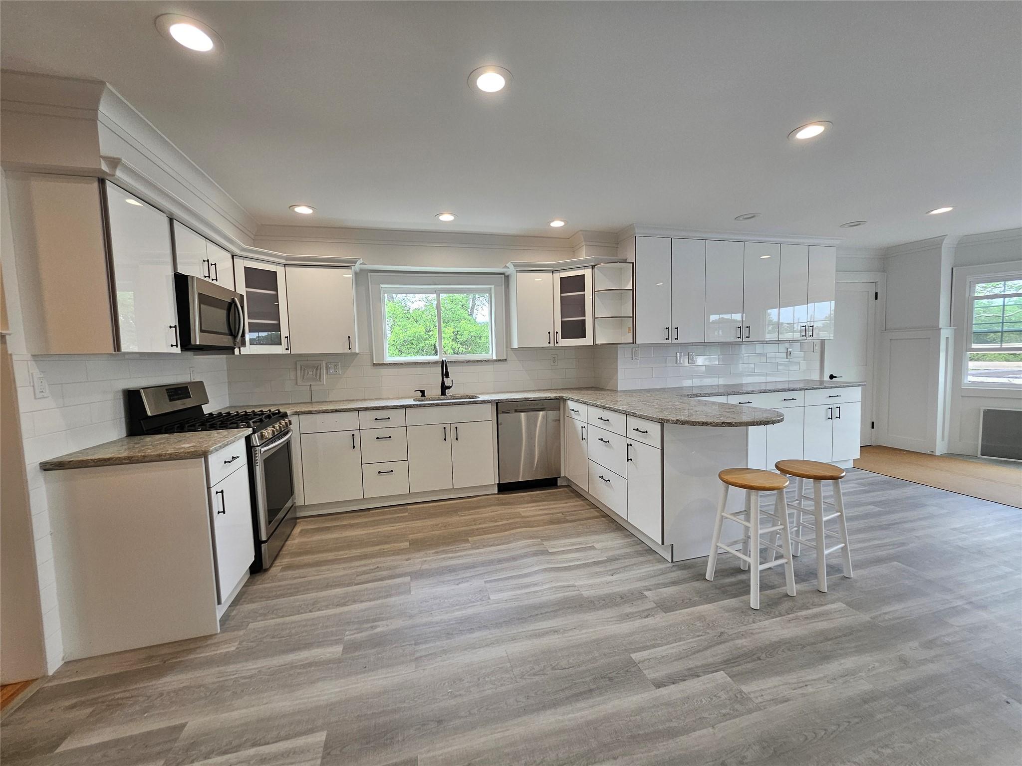 355 Hicksville Road, Bethpage, NY 11714