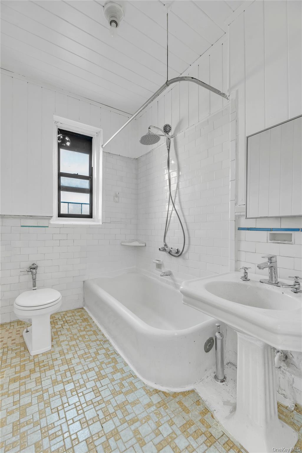 825 Walton Avenue # 5F, Bronx, NY 10451