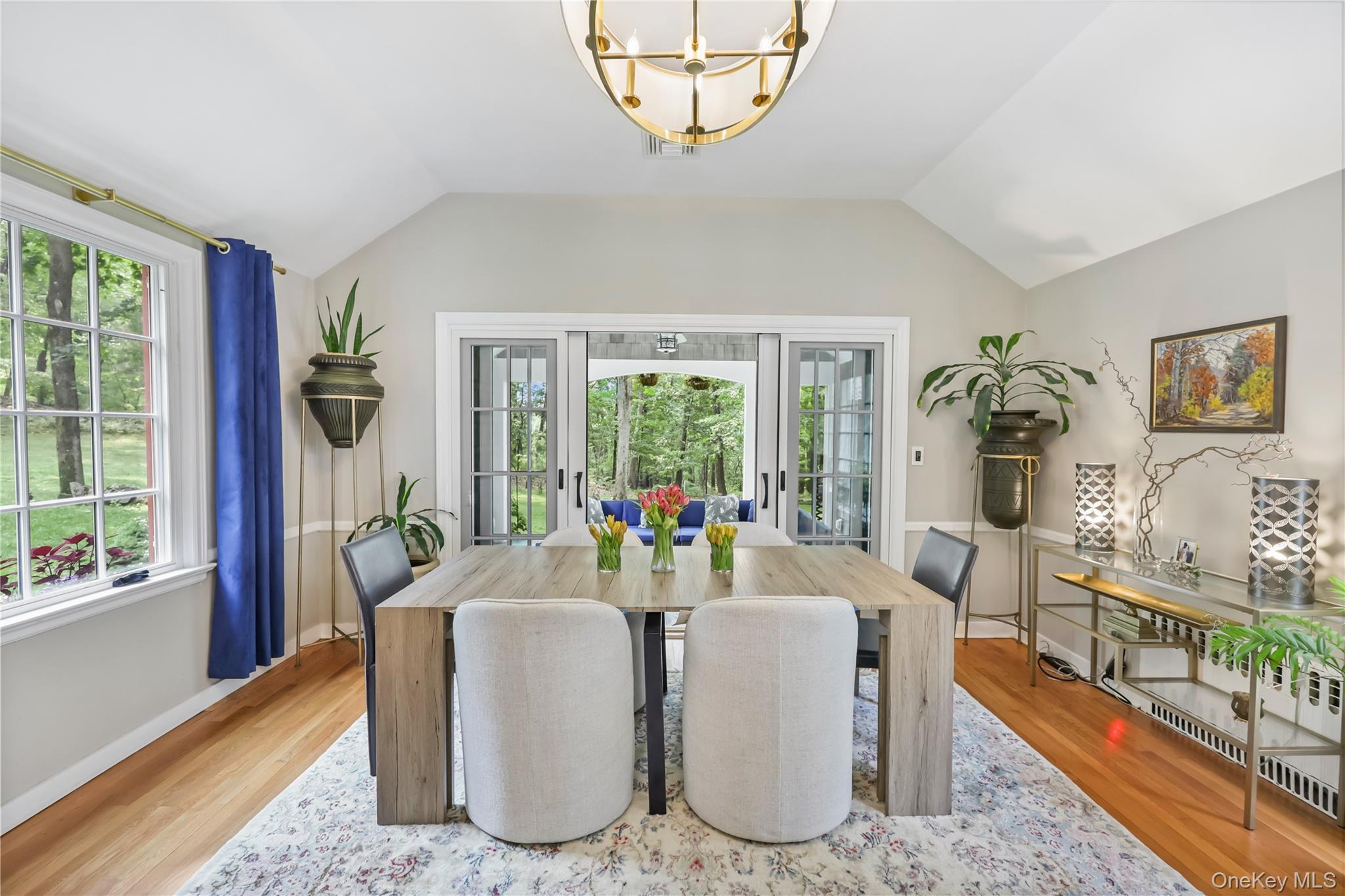 27 Deepwood Hill, Chappaqua, NY 10514