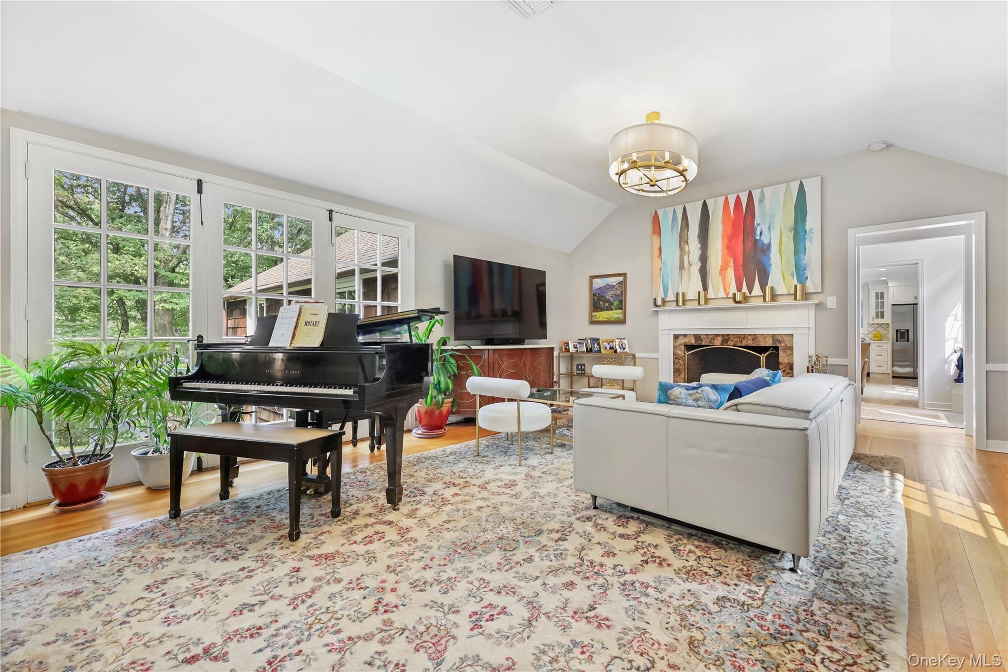 27 Deepwood Hill, Chappaqua, NY 10514