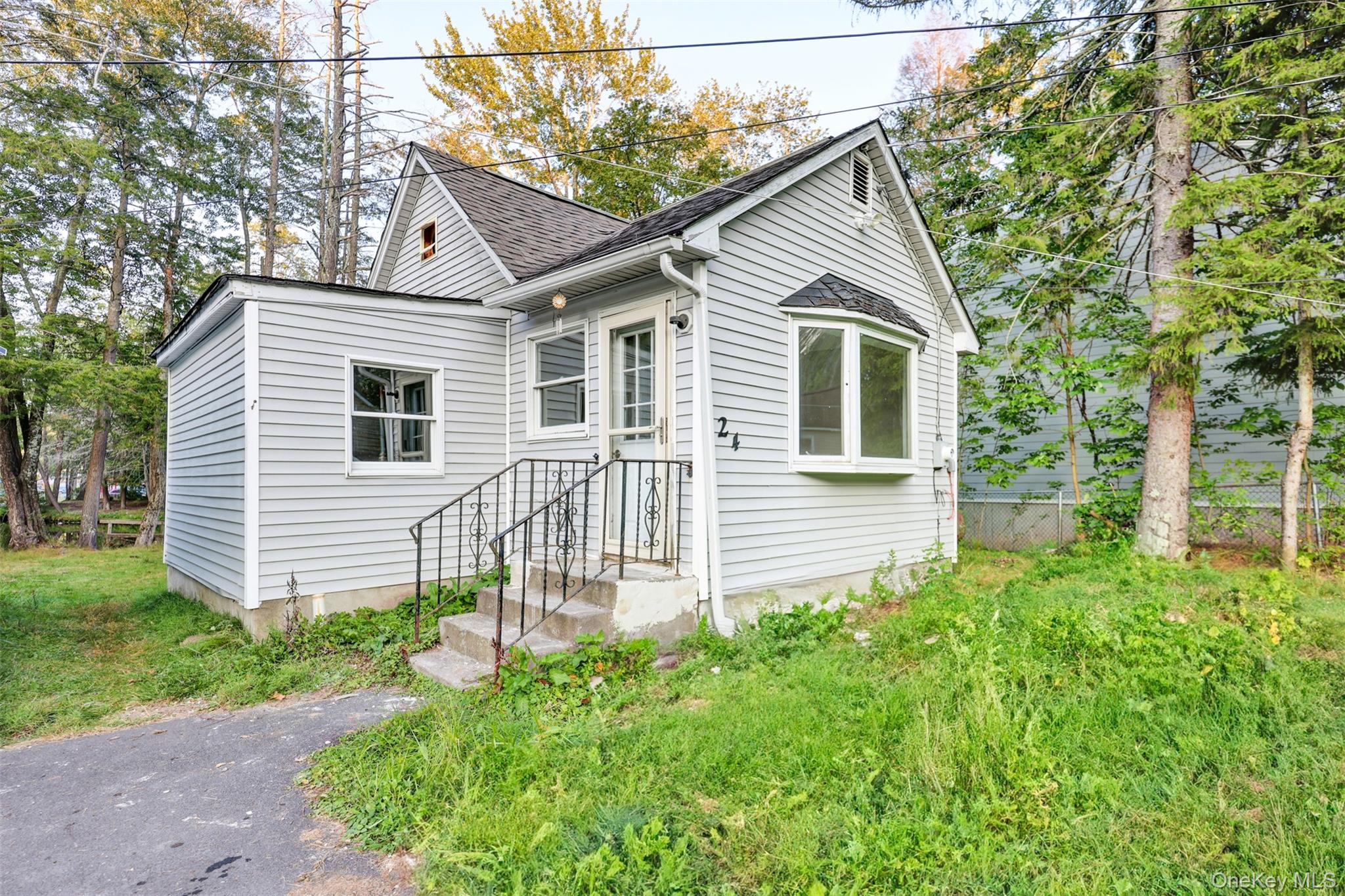 26 Edgewood Place, South Fallsburg, NY 12779