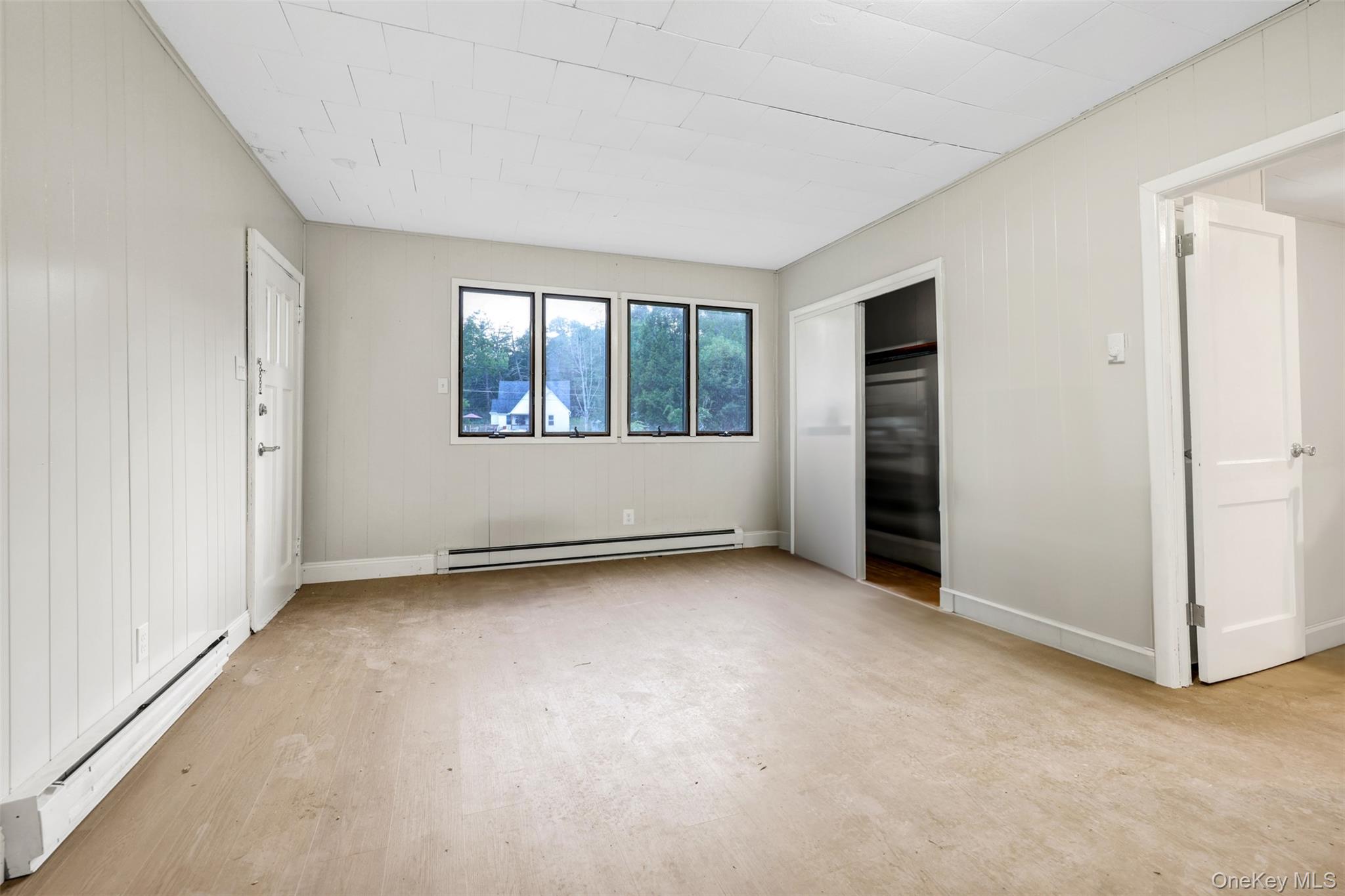 26 Edgewood Place, South Fallsburg, NY 12779