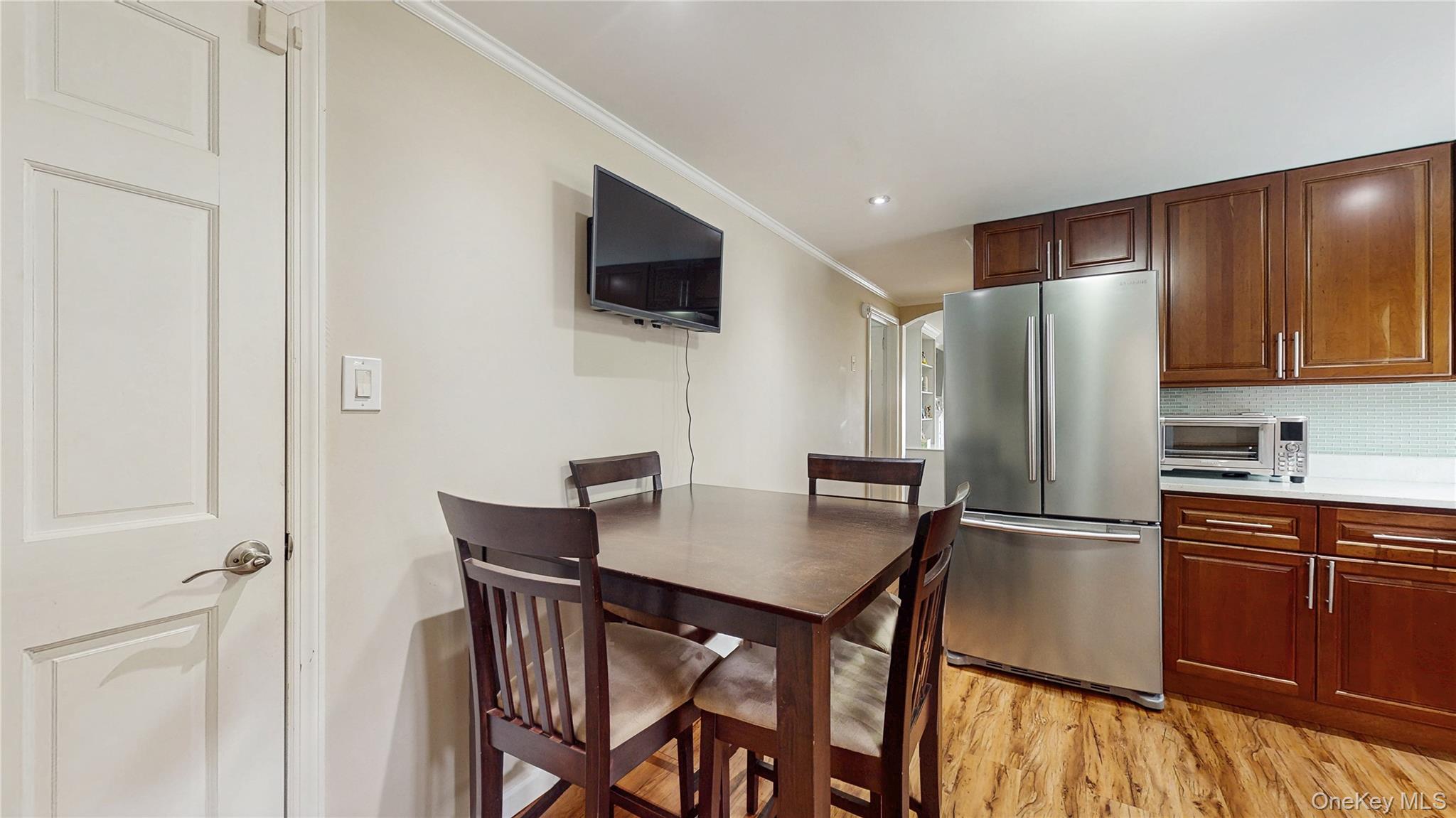 110 Roeckel Avenue, Valley Stream, NY 11580