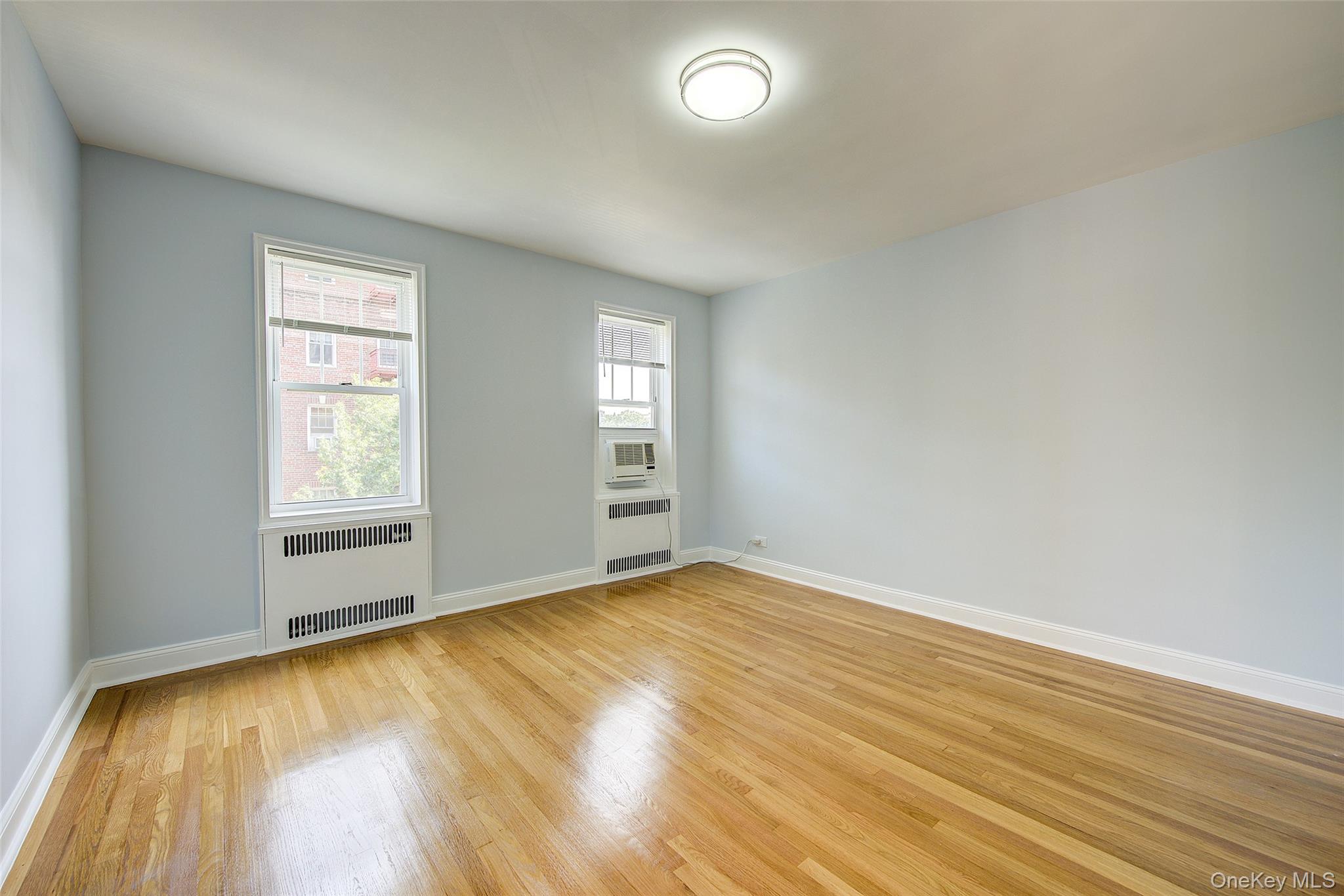 76-36 113th Street # 4J, Forest Hills, NY 11375