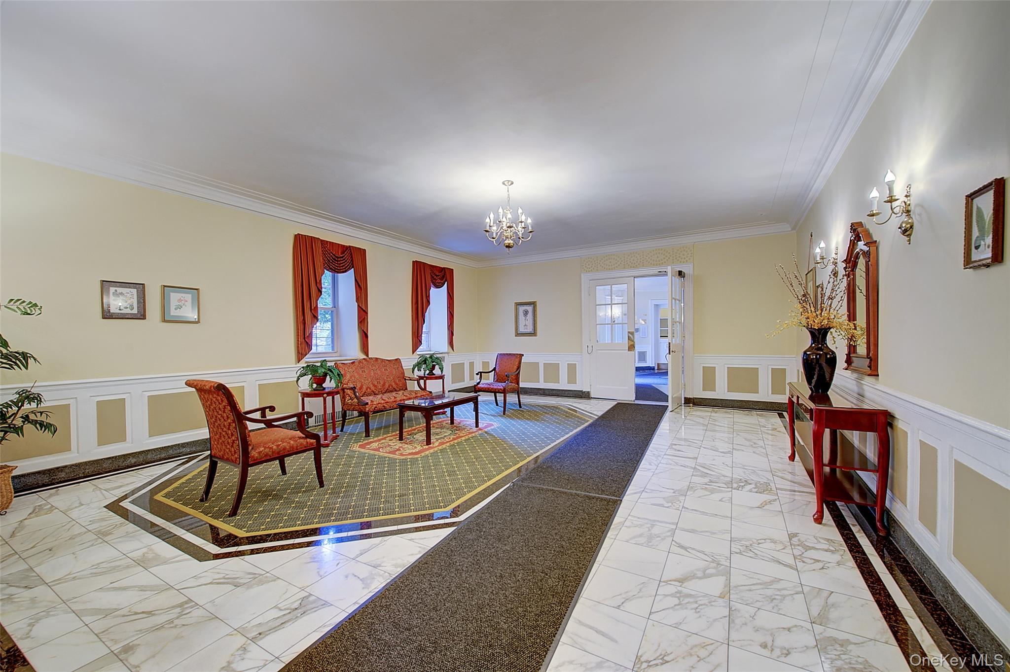 76-36 113th Street # 4J, Forest Hills, NY 11375