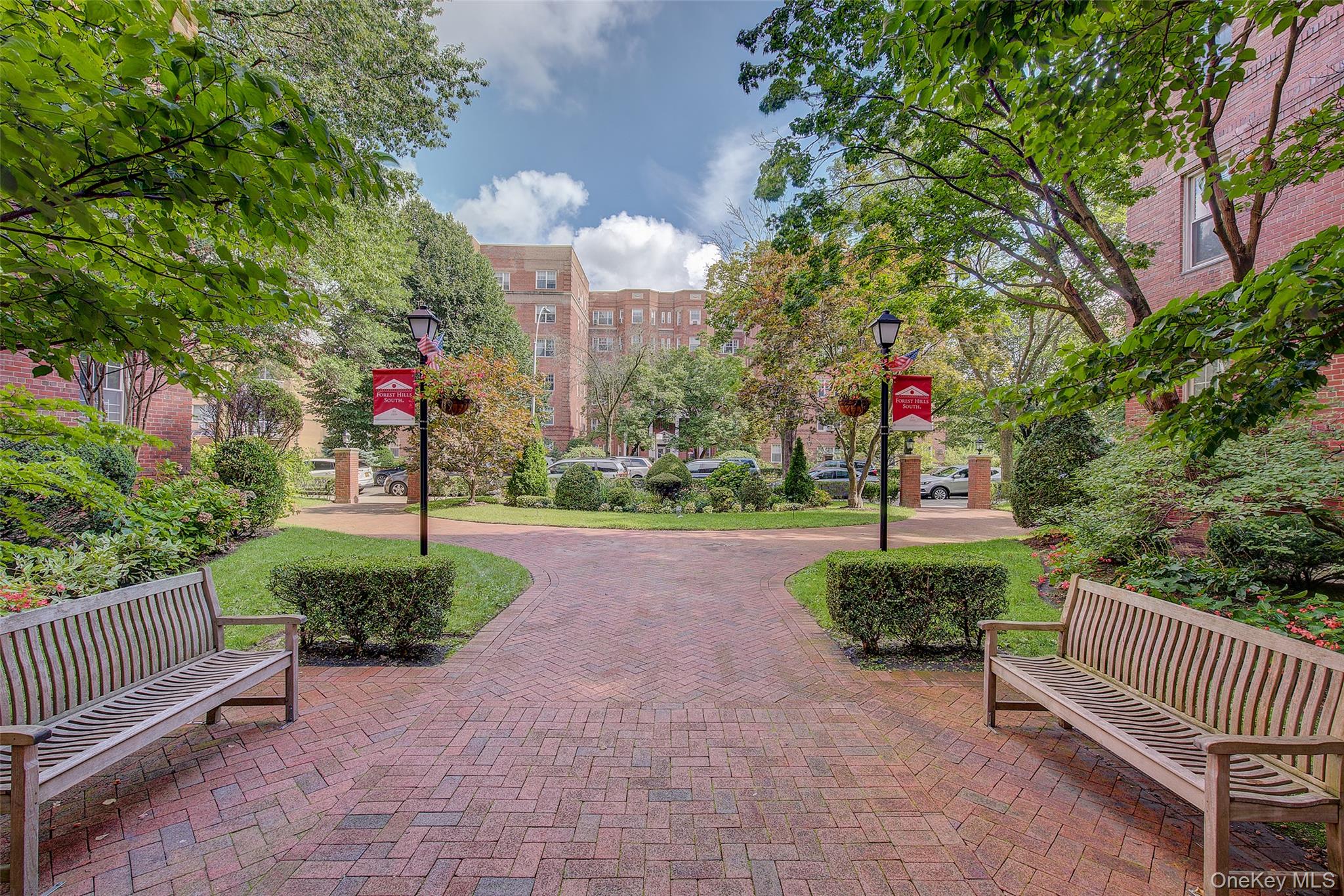 76-36 113th Street # 4J, Forest Hills, NY 11375