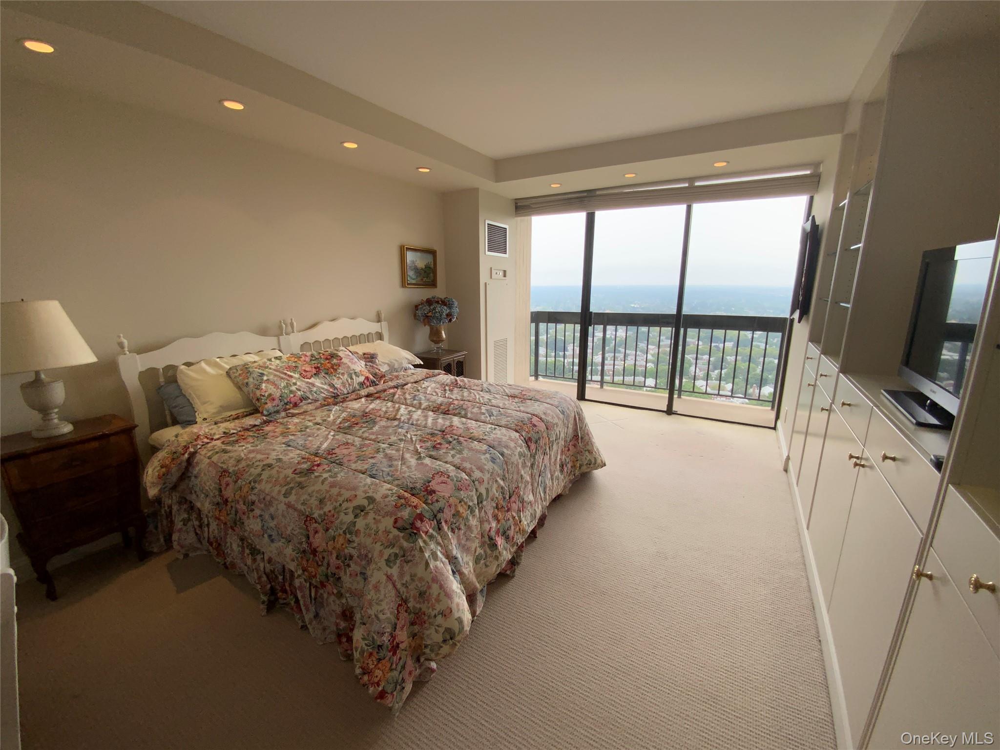 27010 Grand Central Parkway # 25O, Floral Park, NY 11005