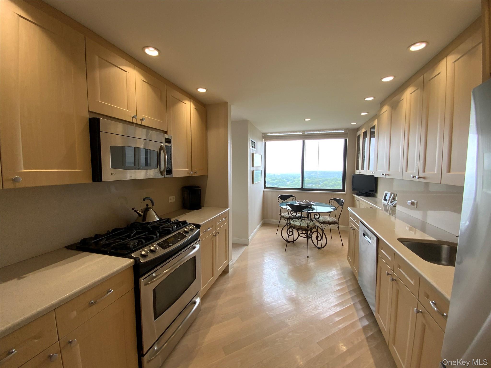 27010 Grand Central Parkway # 25O, Floral Park, NY 11005