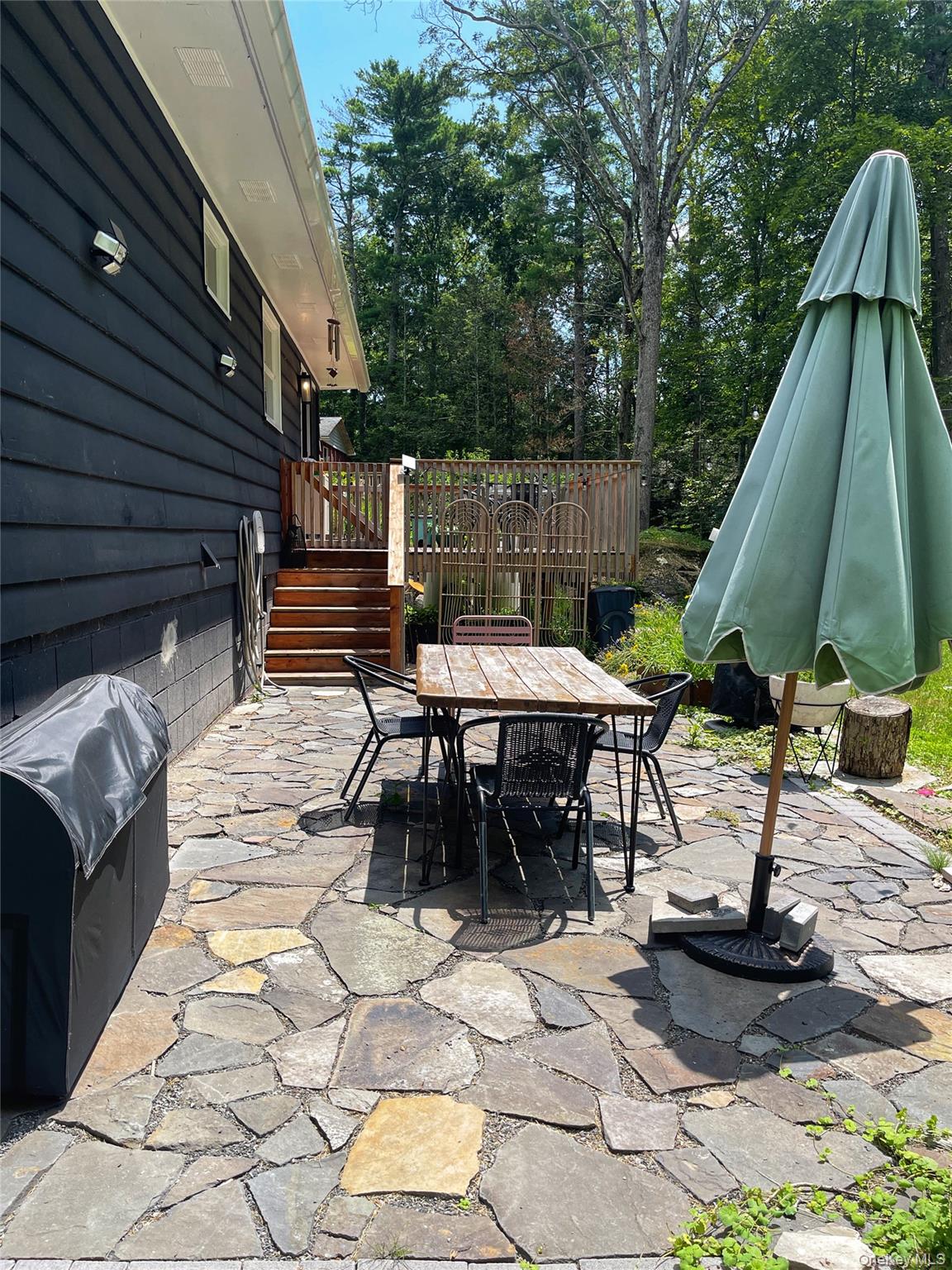 5 Violet Place, Woodstock, NY 12498