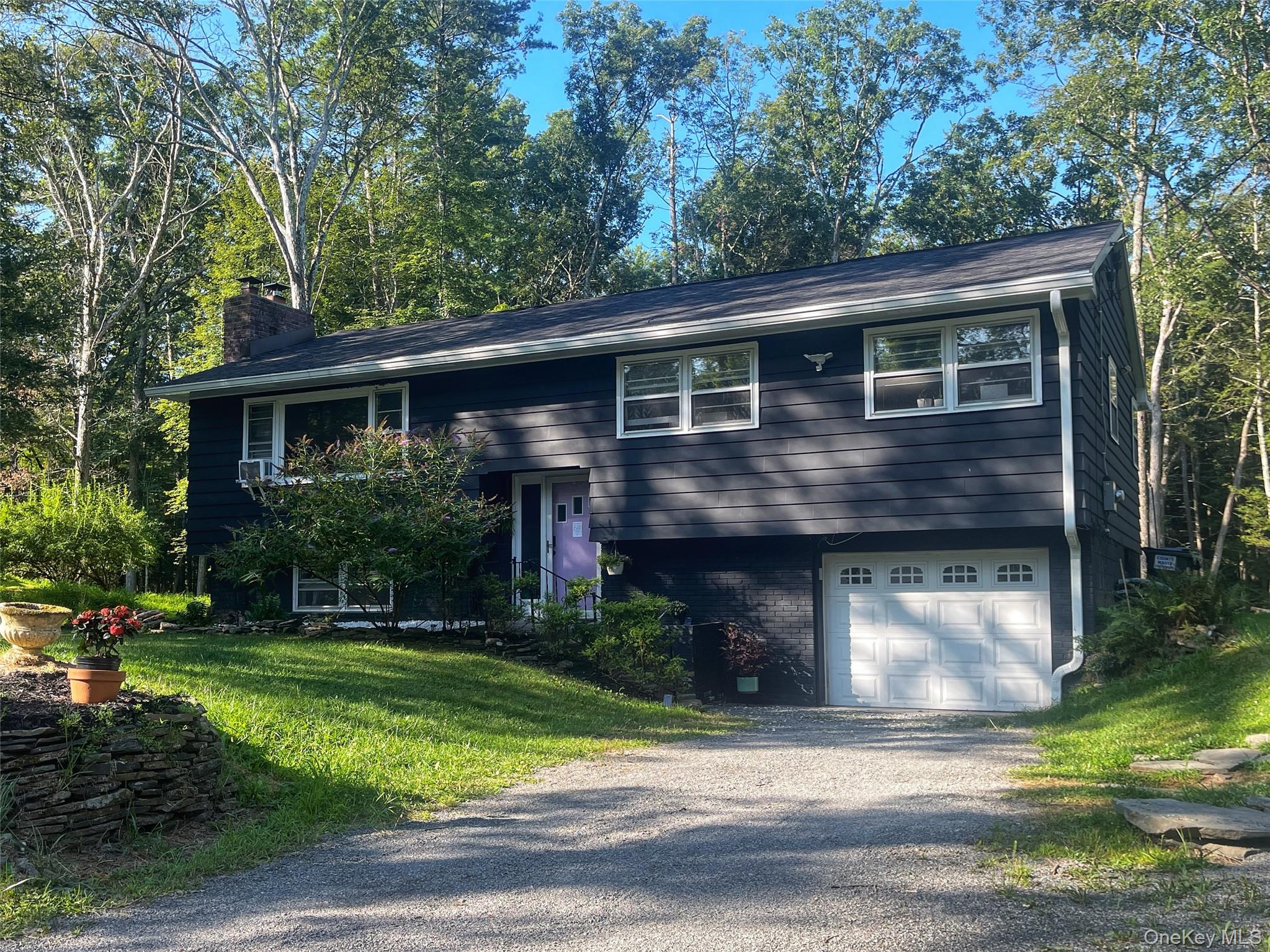 5 Violet Place, Woodstock, NY 12498