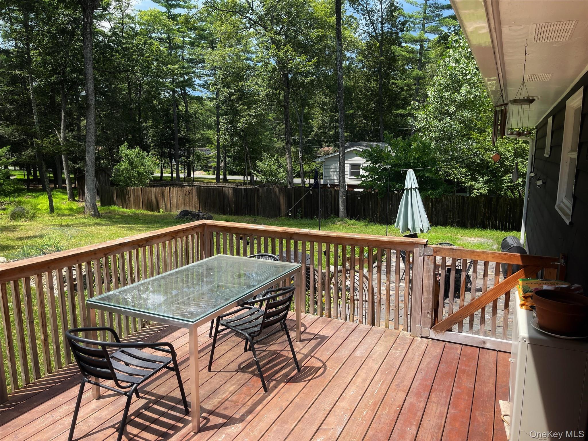 5 Violet Place, Woodstock, NY 12498