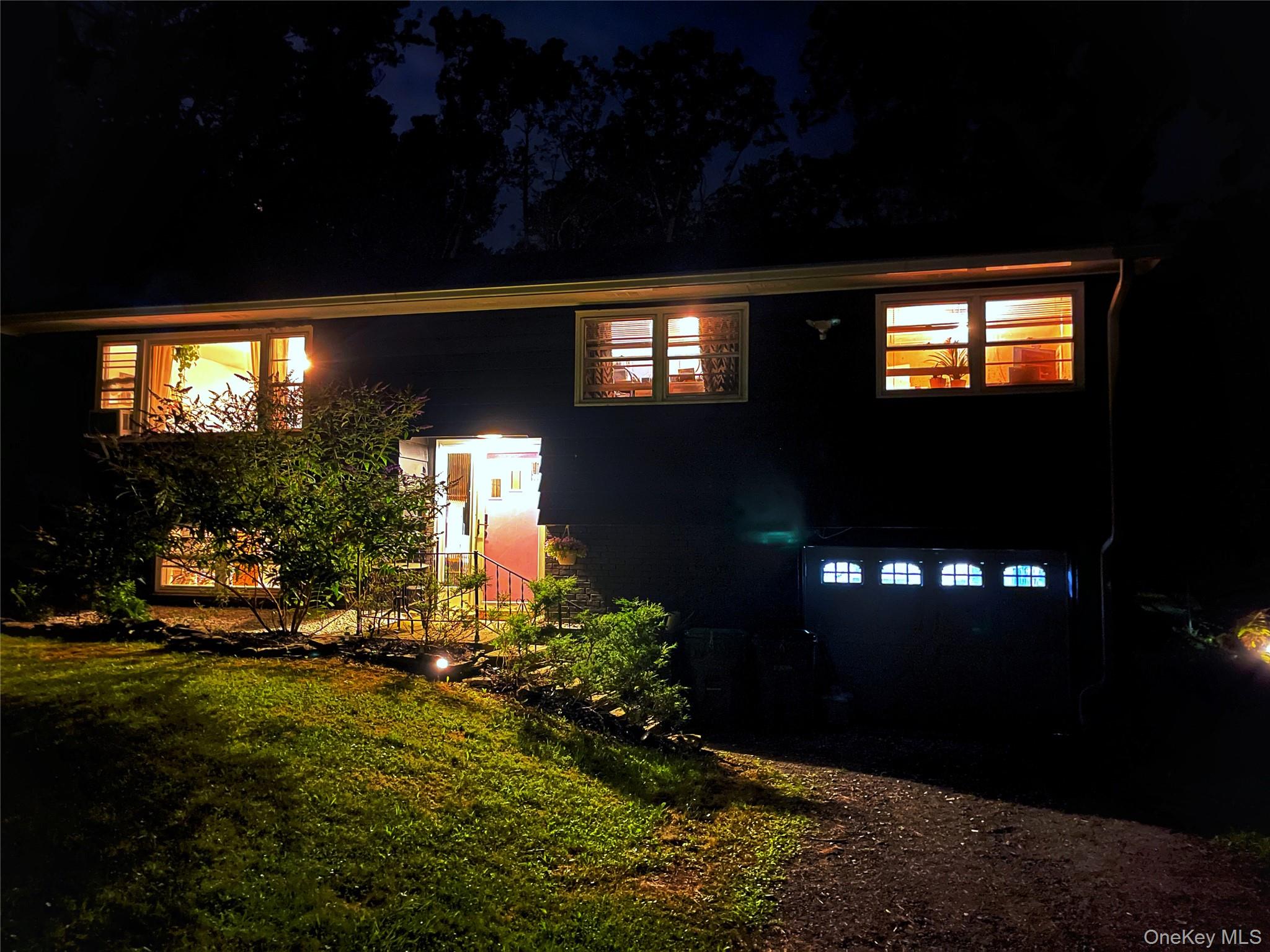 5 Violet Place, Woodstock, NY 12498