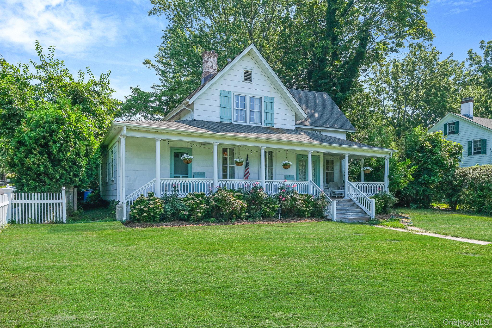 45 Shore Road, East Setauket, NY 11733