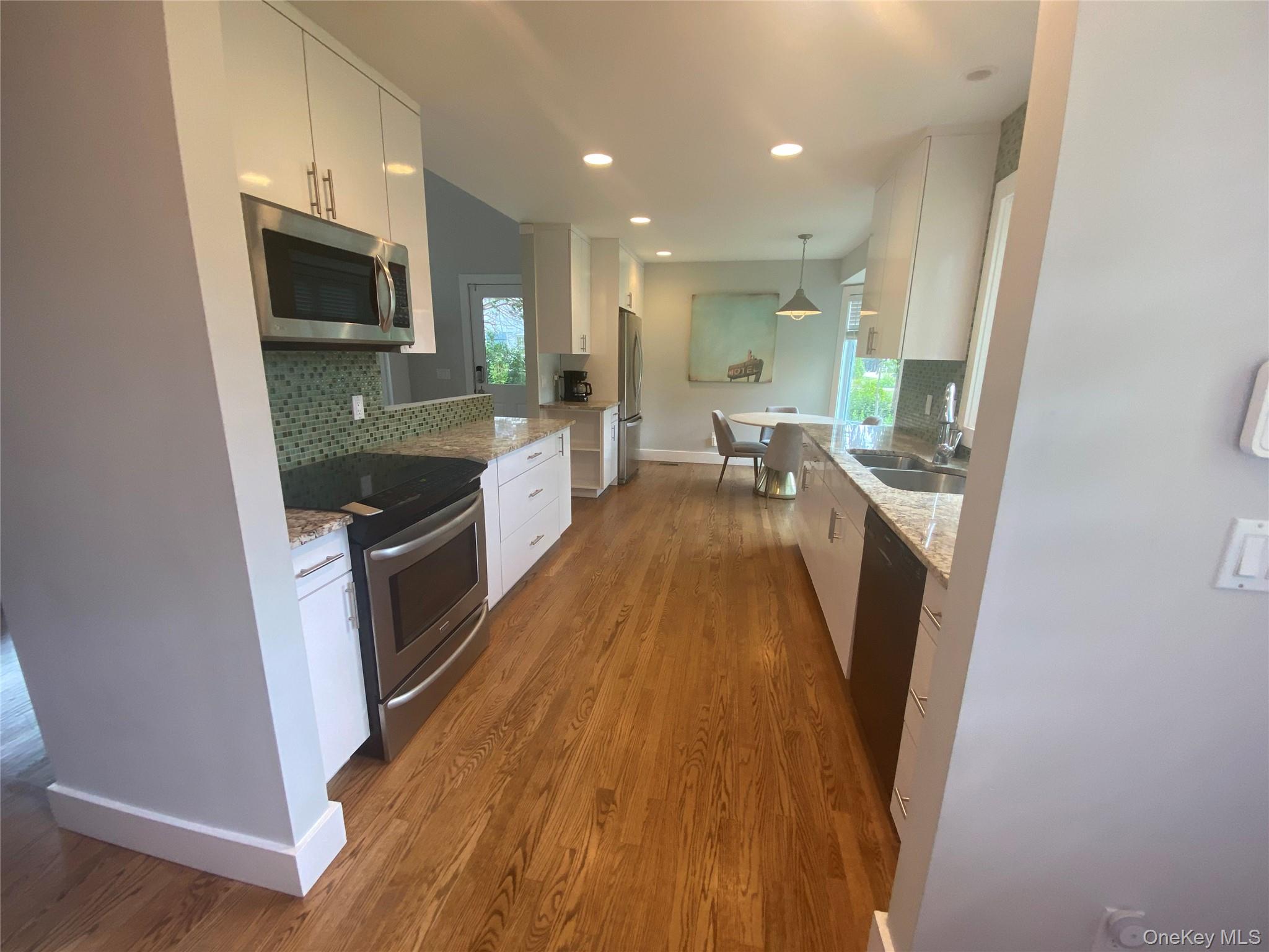 19 West End Avenue, East Quogue, NY 11942