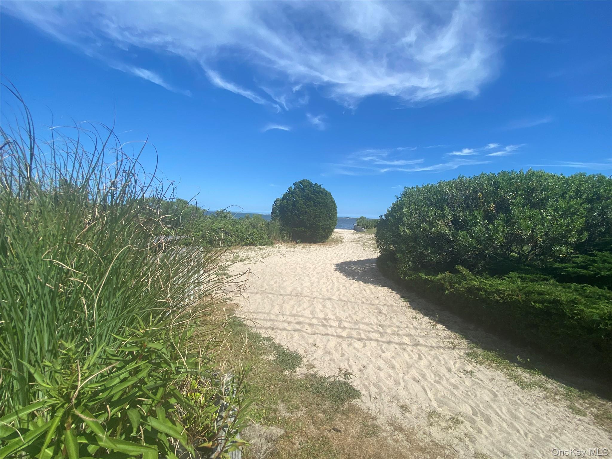 19 West End Avenue, East Quogue, NY 11942