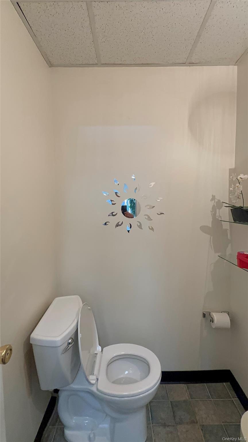 414 Elwood Avenue, Hawthorne, NY 10532