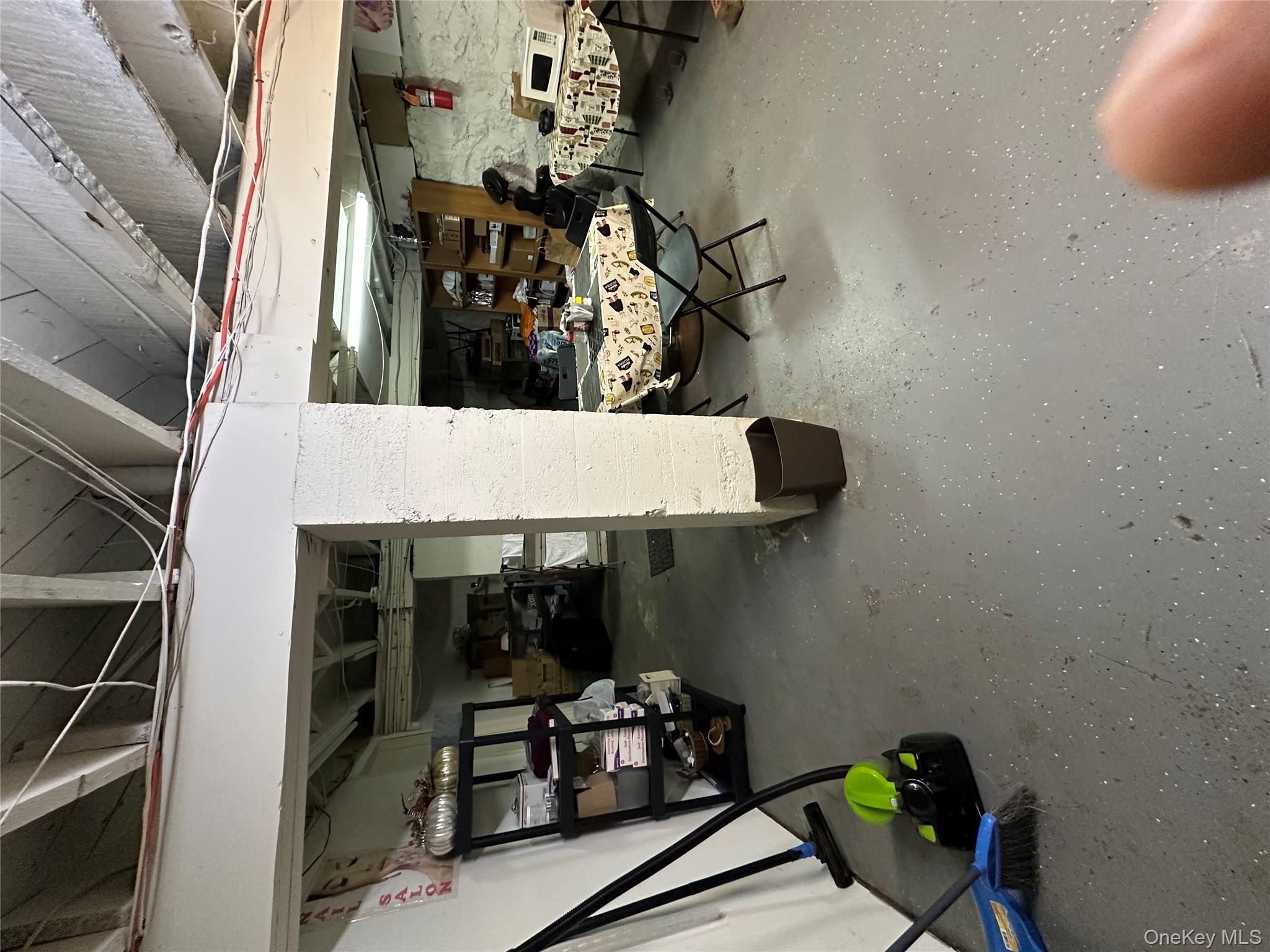 414 Elwood Avenue, Hawthorne, NY 10532