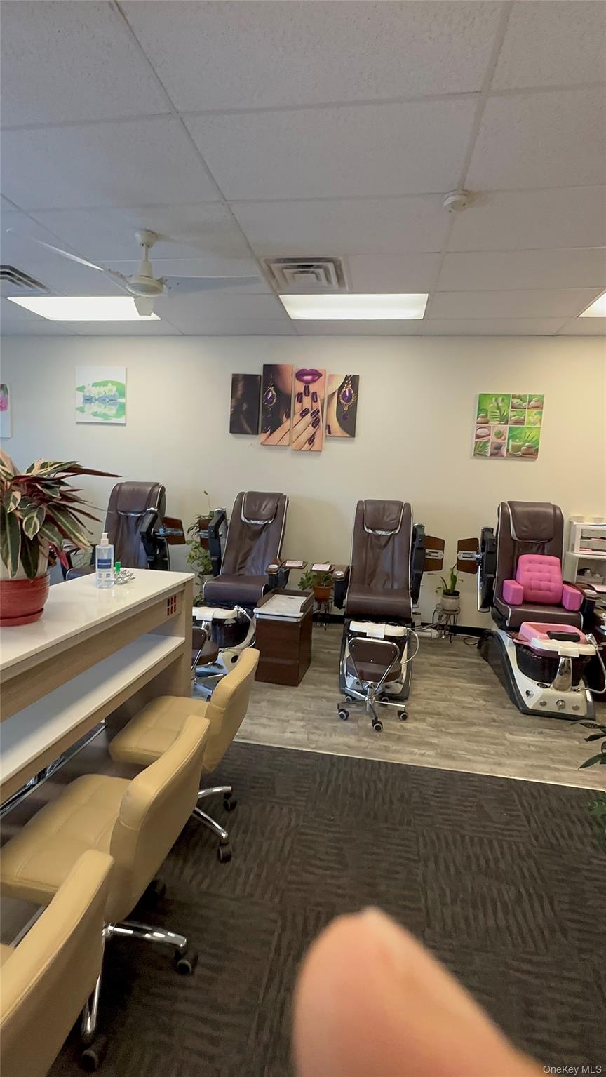 414 Elwood Avenue, Hawthorne, NY 10532