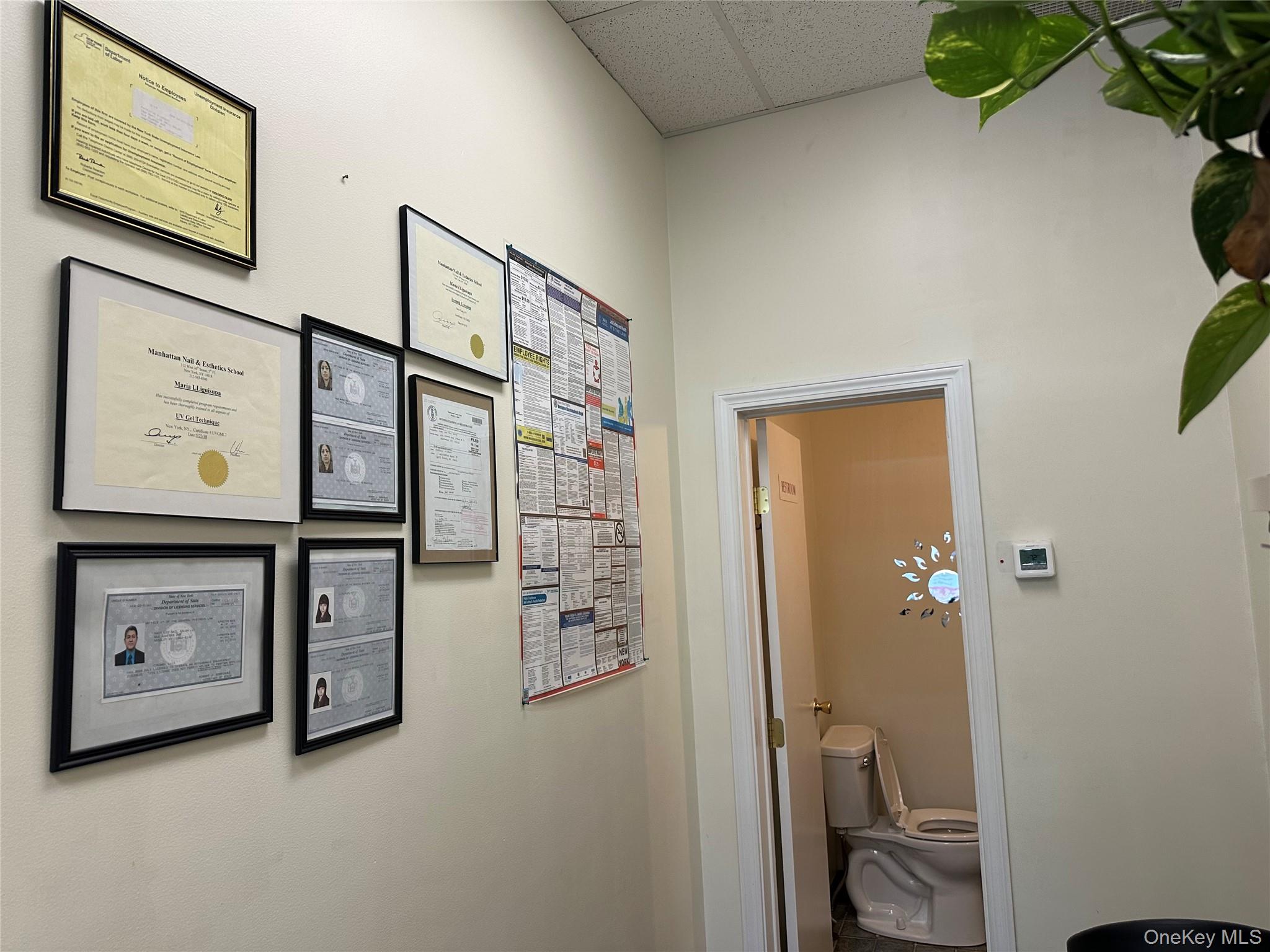 414 Elwood Avenue, Hawthorne, NY 10532