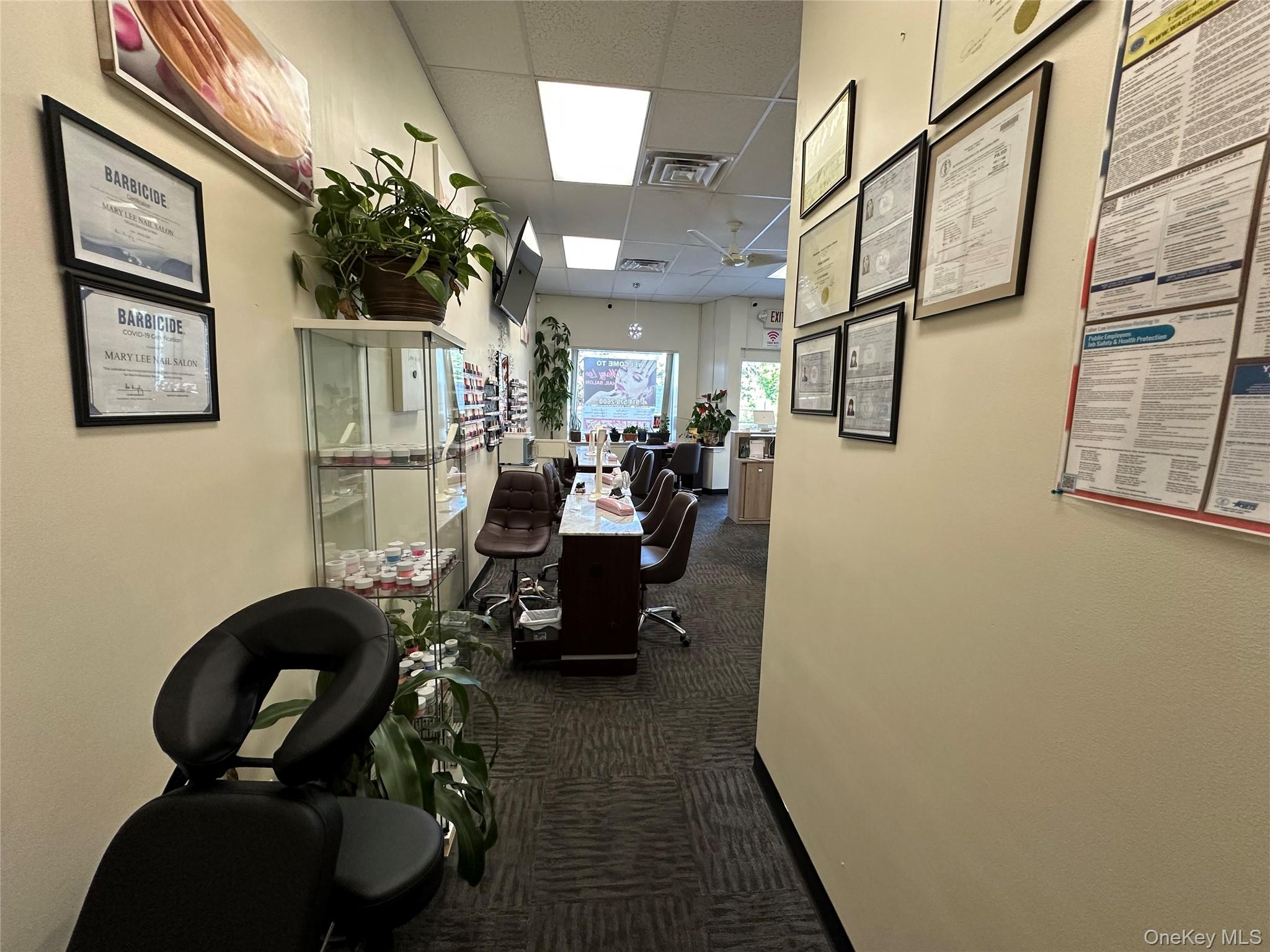 414 Elwood Avenue, Hawthorne, NY 10532