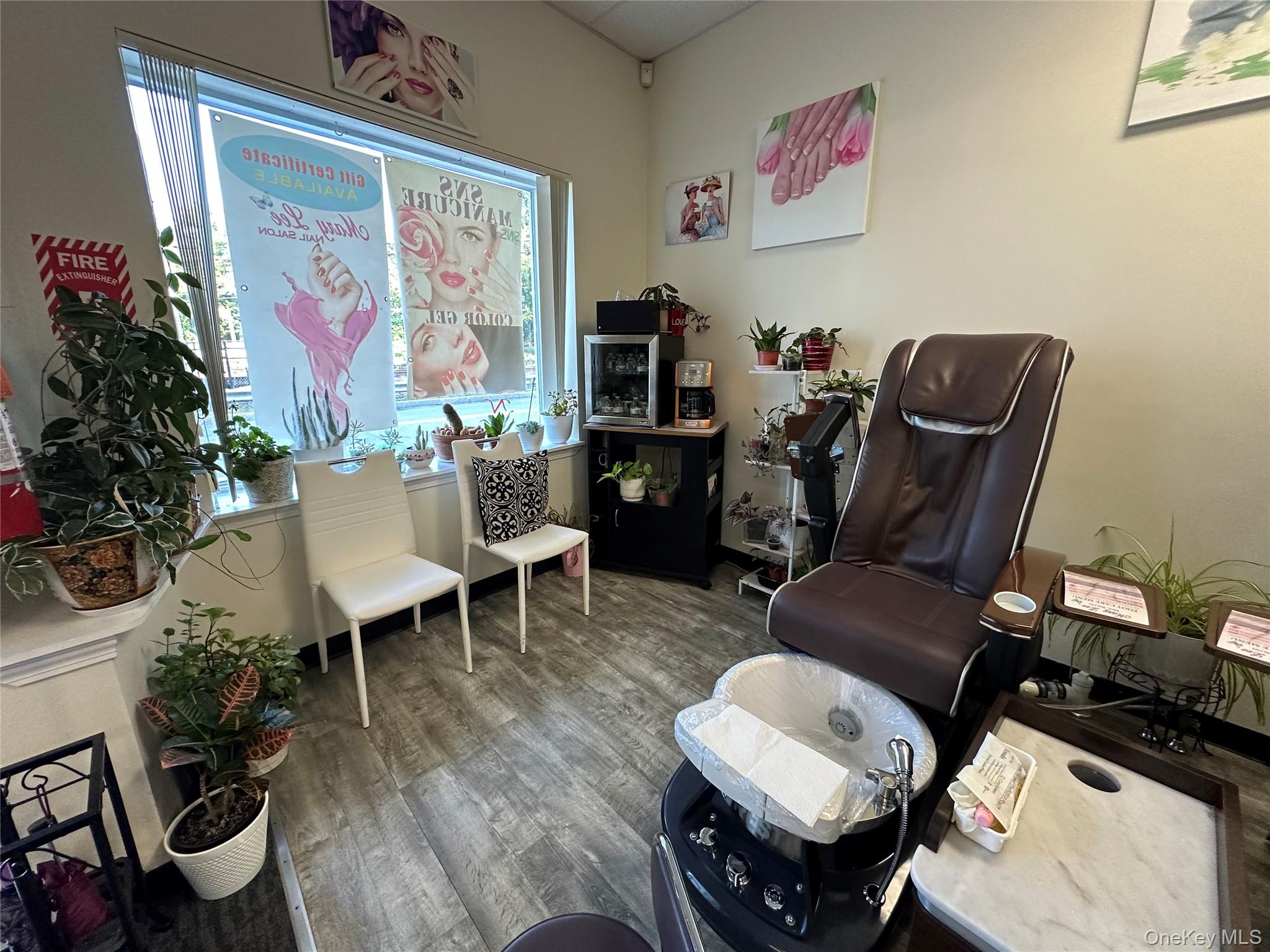 414 Elwood Avenue, Hawthorne, NY 10532