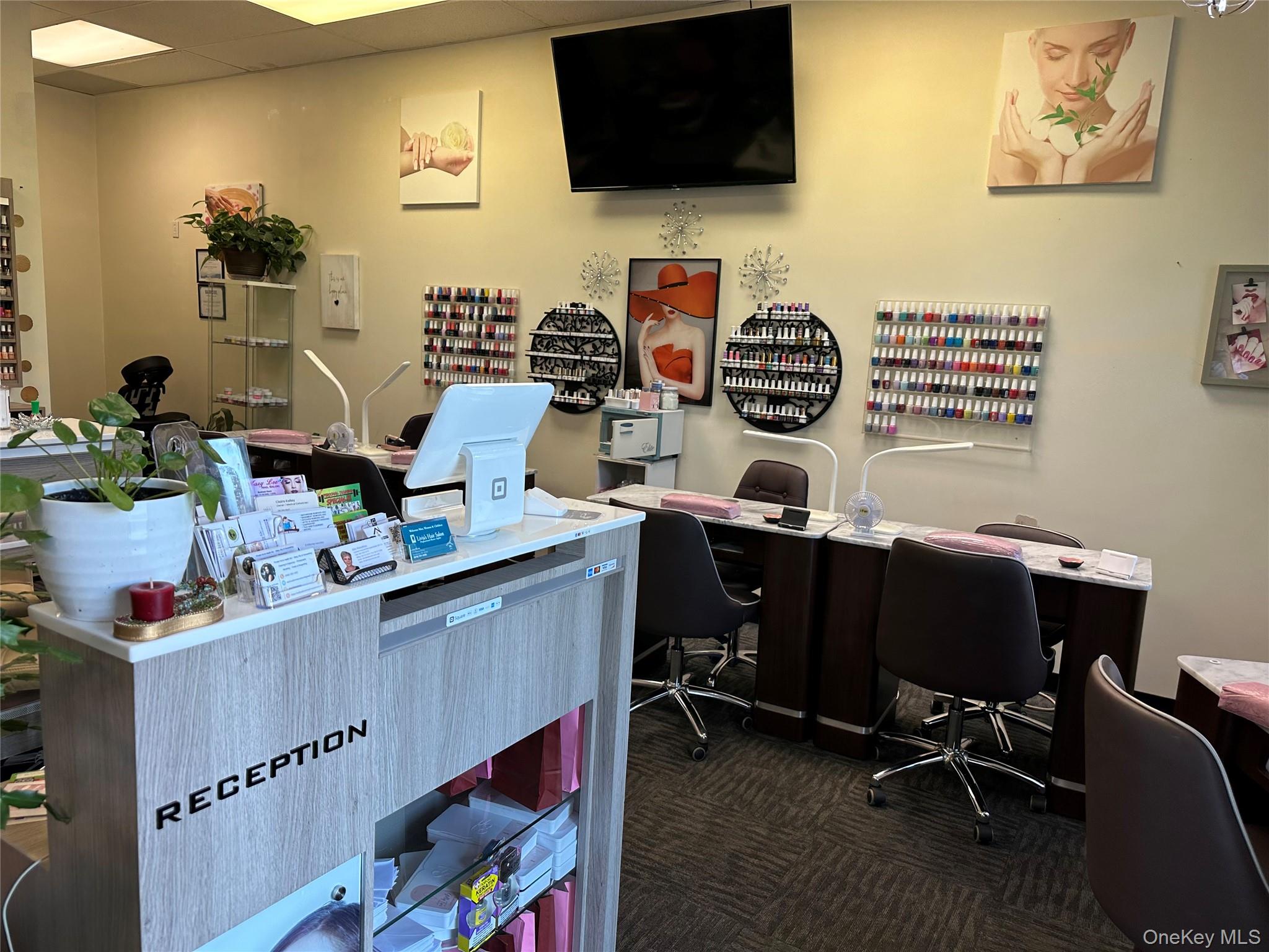 414 Elwood Avenue, Hawthorne, NY 10532