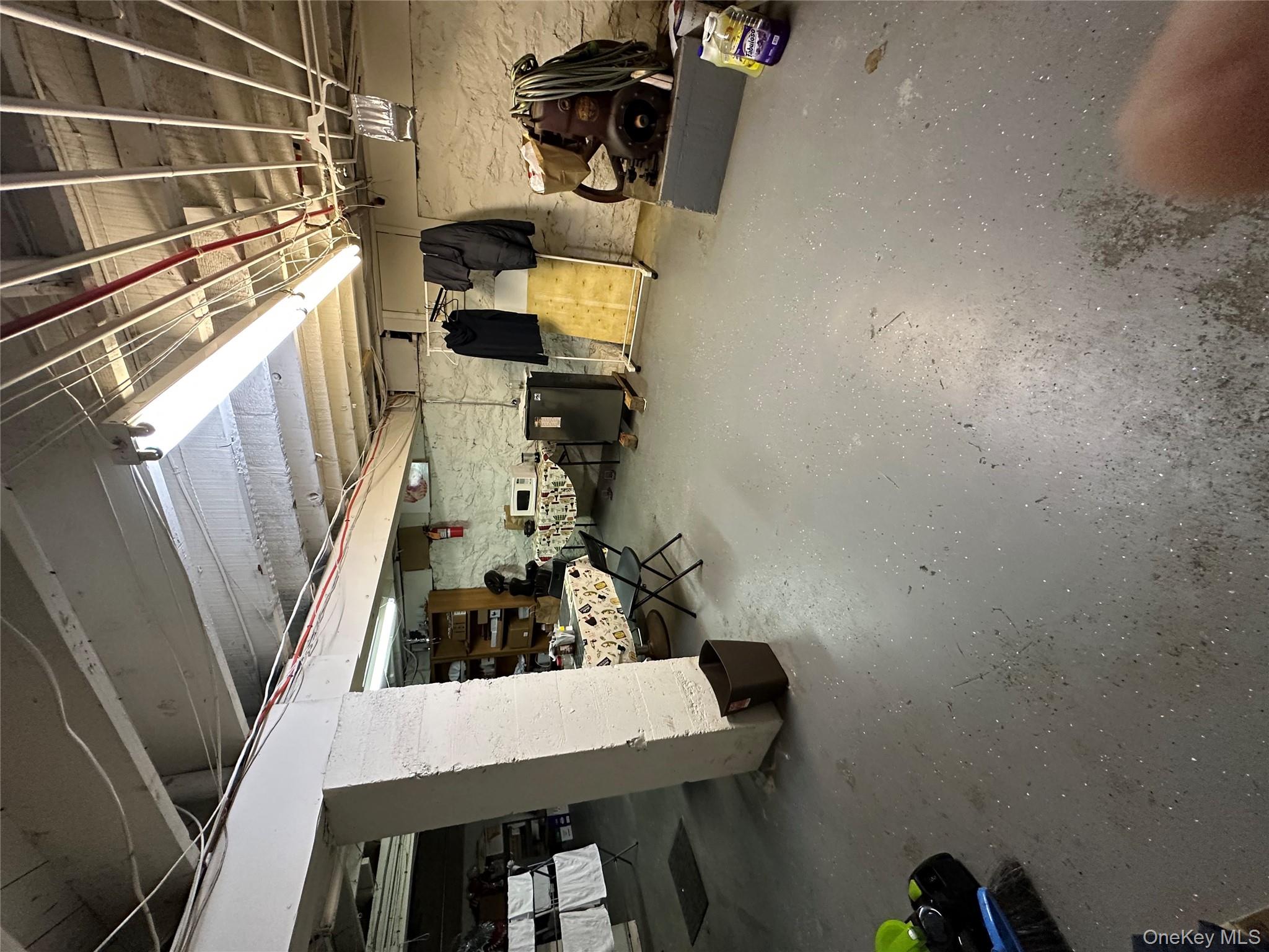 414 Elwood Avenue, Hawthorne, NY 10532