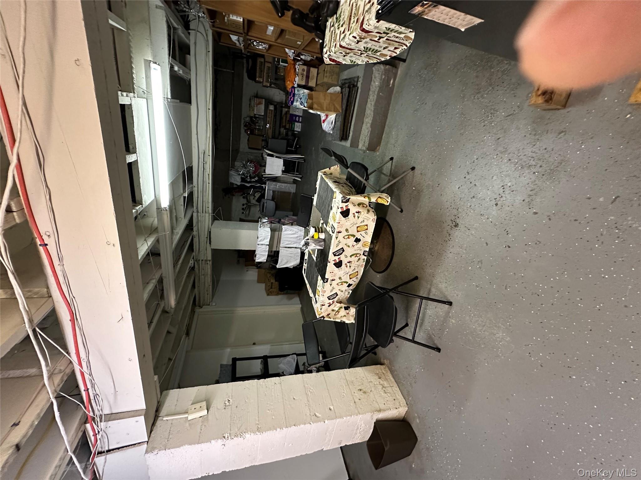 414 Elwood Avenue, Hawthorne, NY 10532