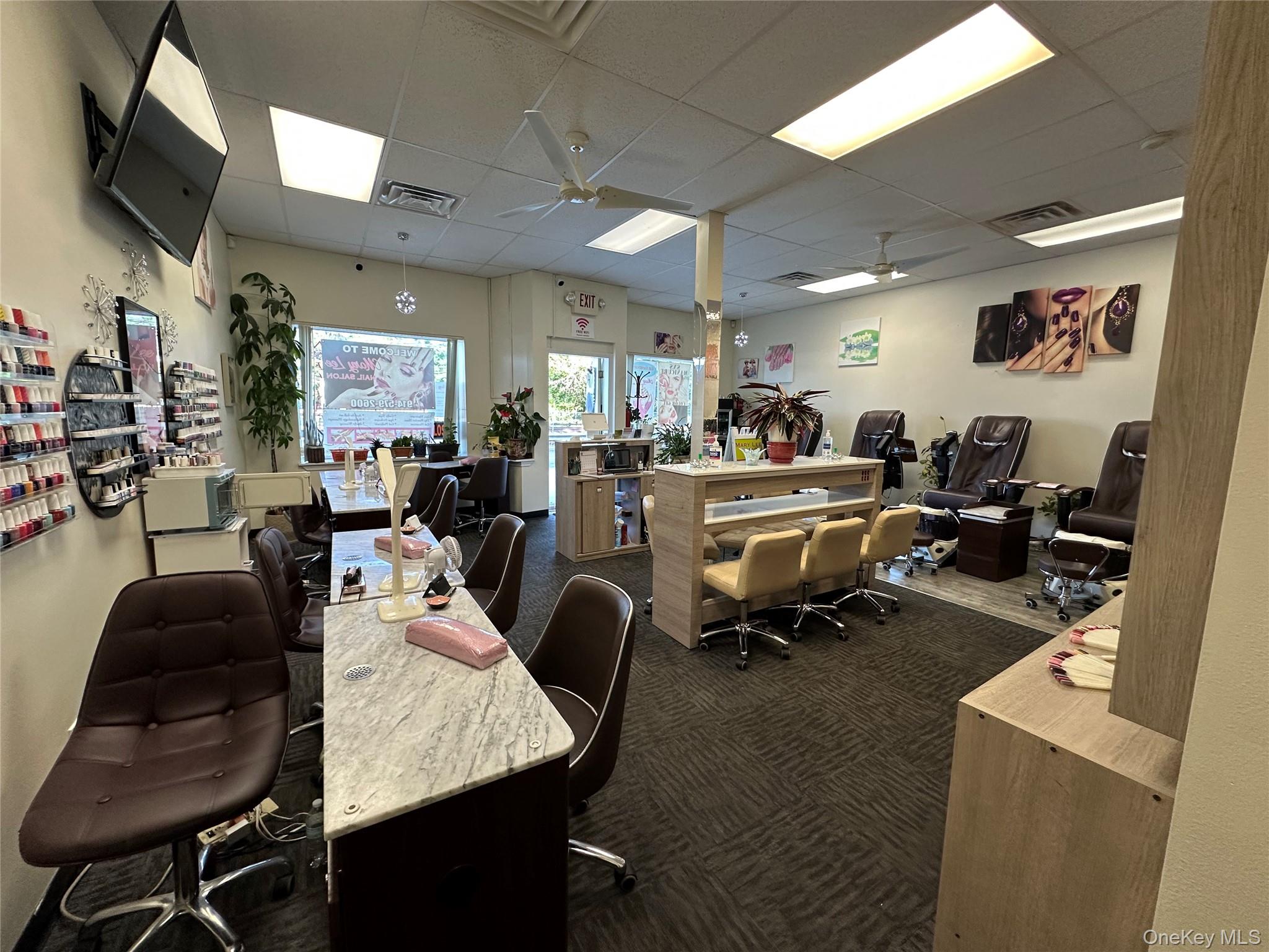 414 Elwood Avenue, Hawthorne, NY 10532