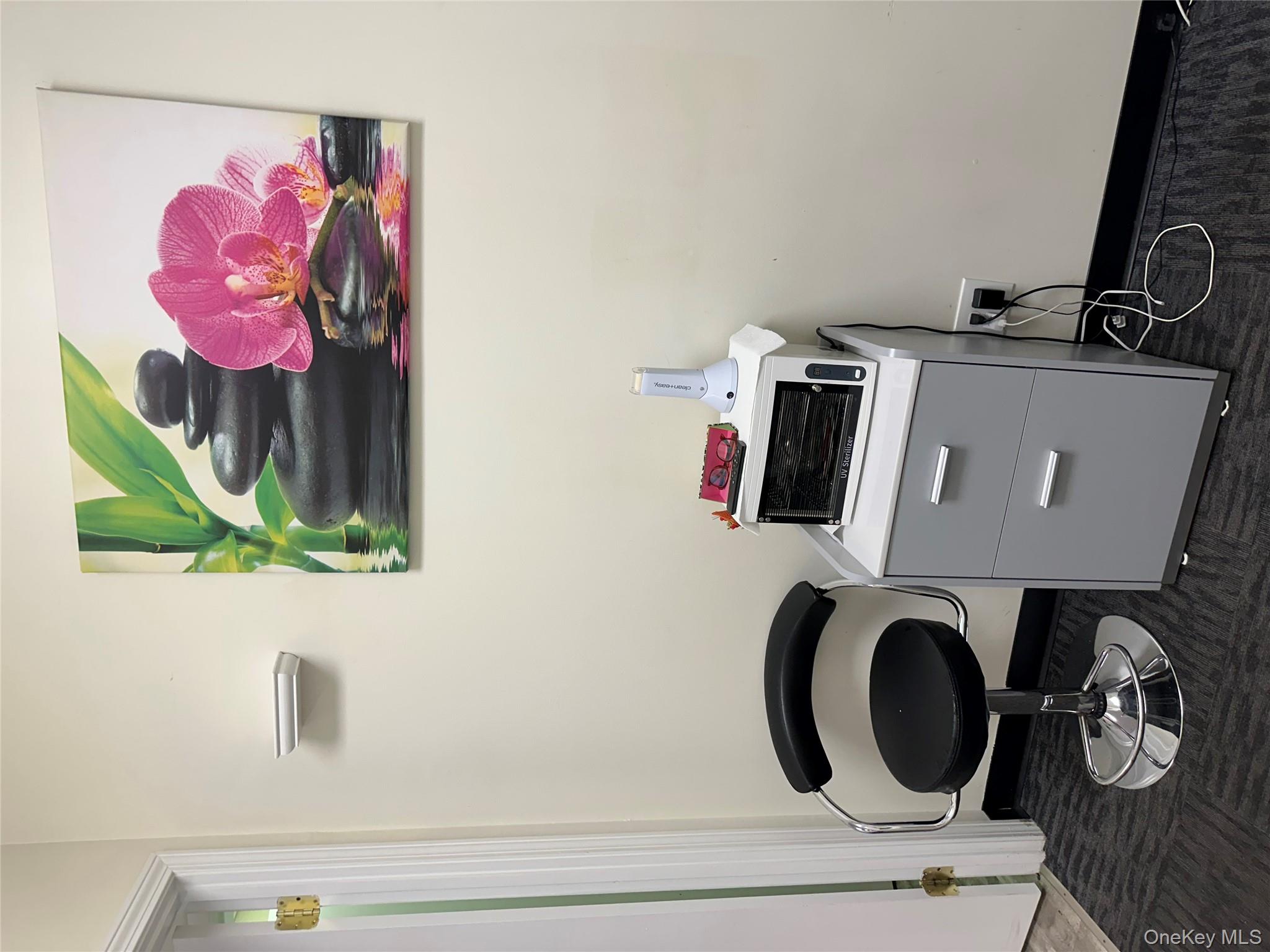 414 Elwood Avenue, Hawthorne, NY 10532