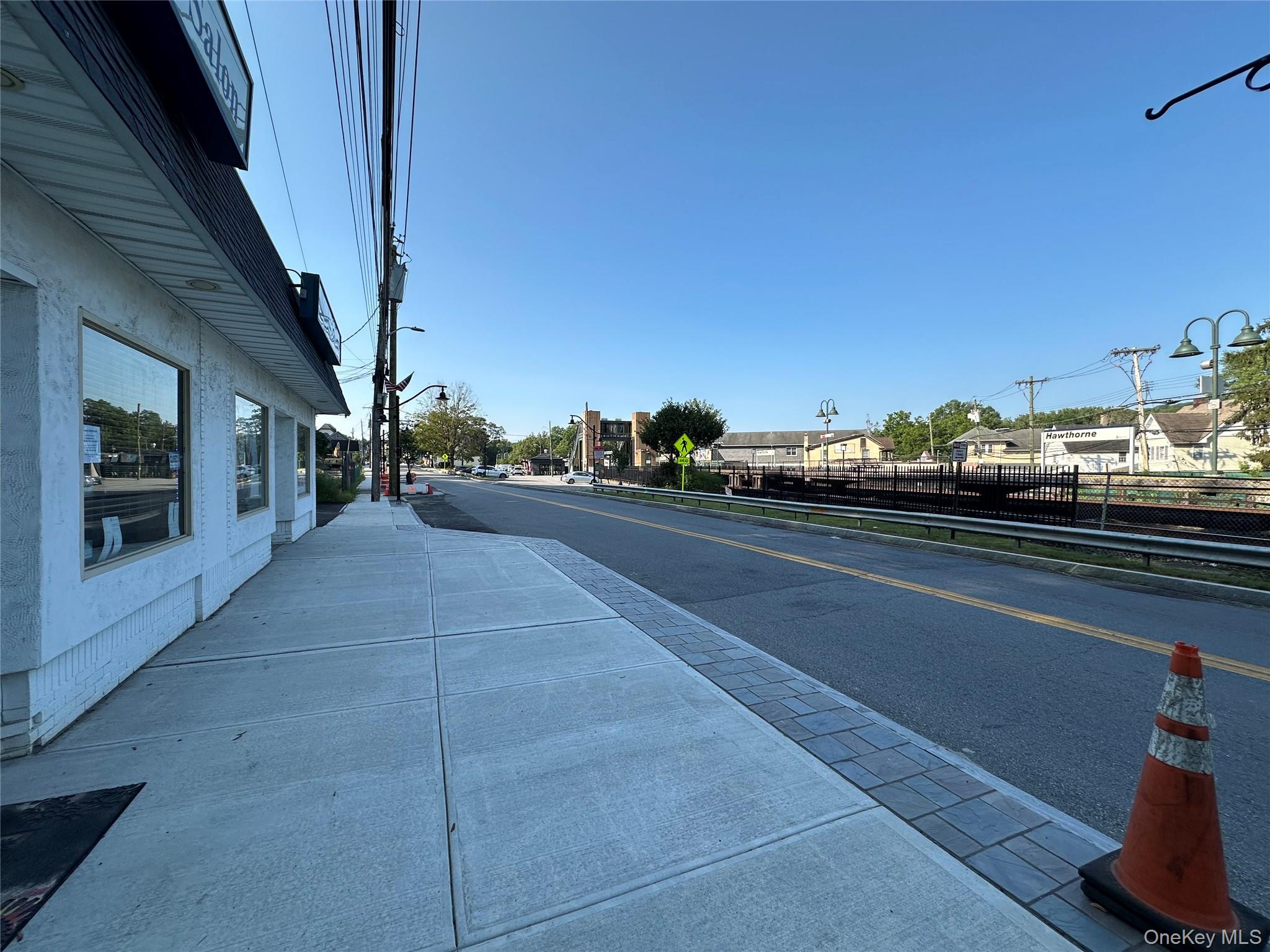 414 Elwood Avenue, Hawthorne, NY 10532