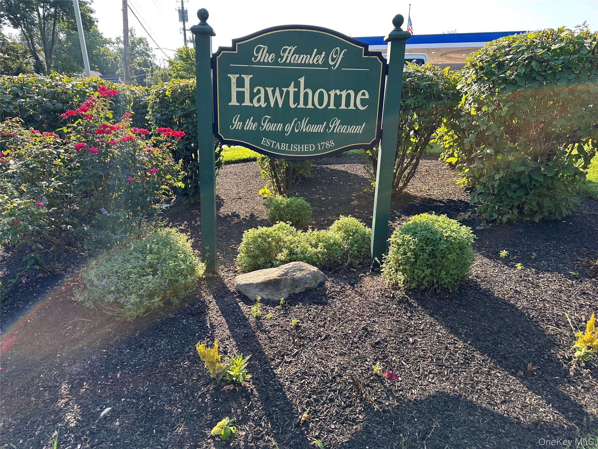 414 Elwood Avenue, Hawthorne, NY 10532