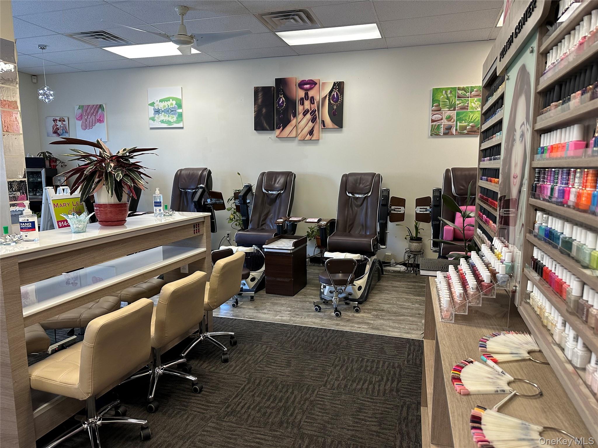 414 Elwood Avenue, Hawthorne, NY 10532