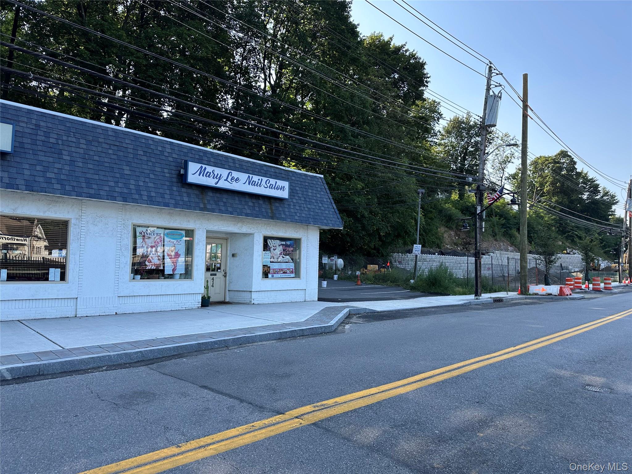 414 Elwood Avenue, Hawthorne, NY 10532