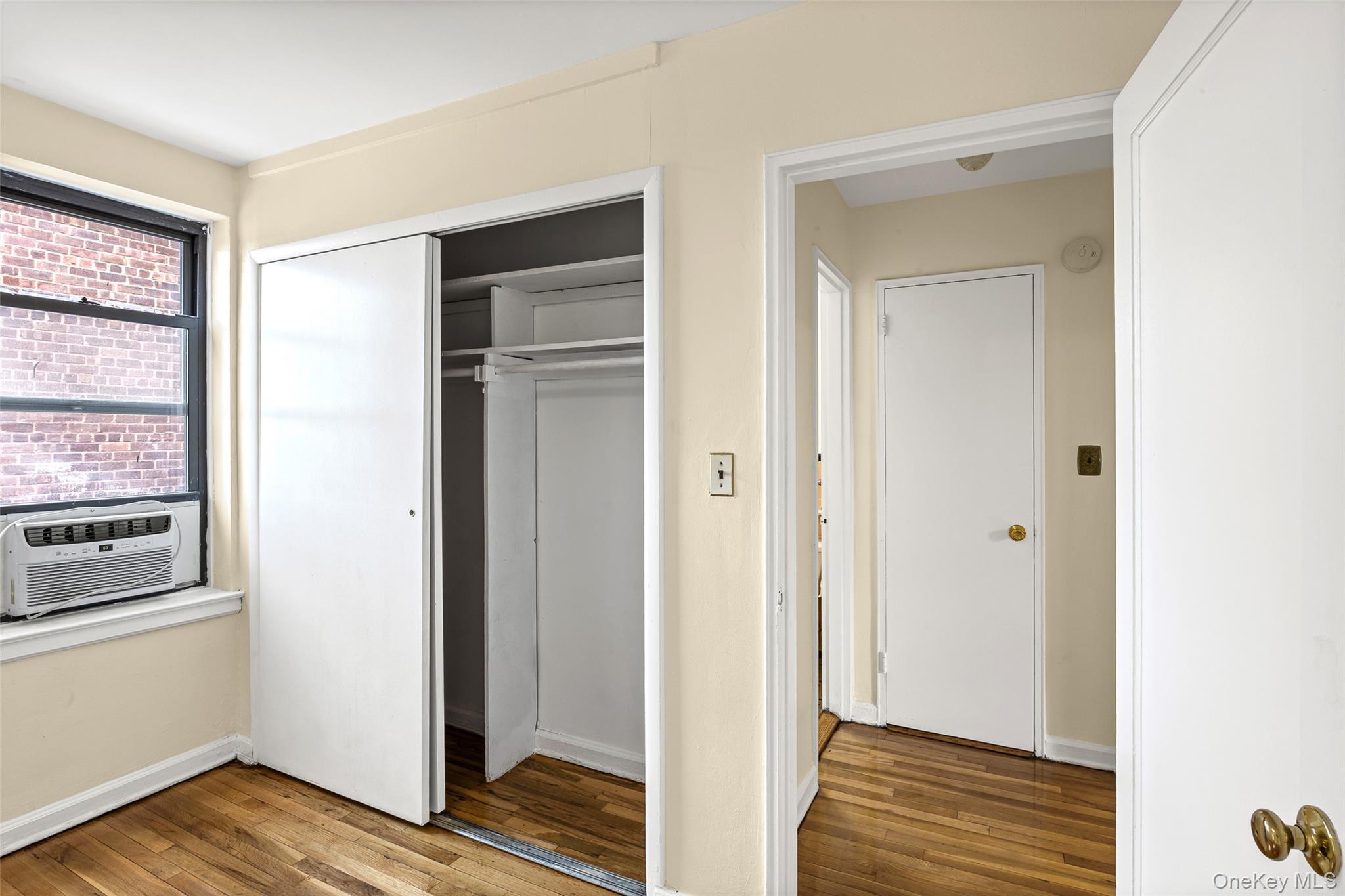 65-39 108th Street # E-10, Forest Hills, NY 11375