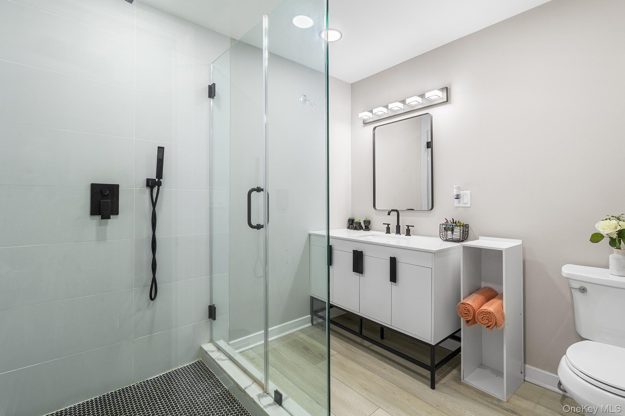 3411 11th Street, Astoria, NY 11106