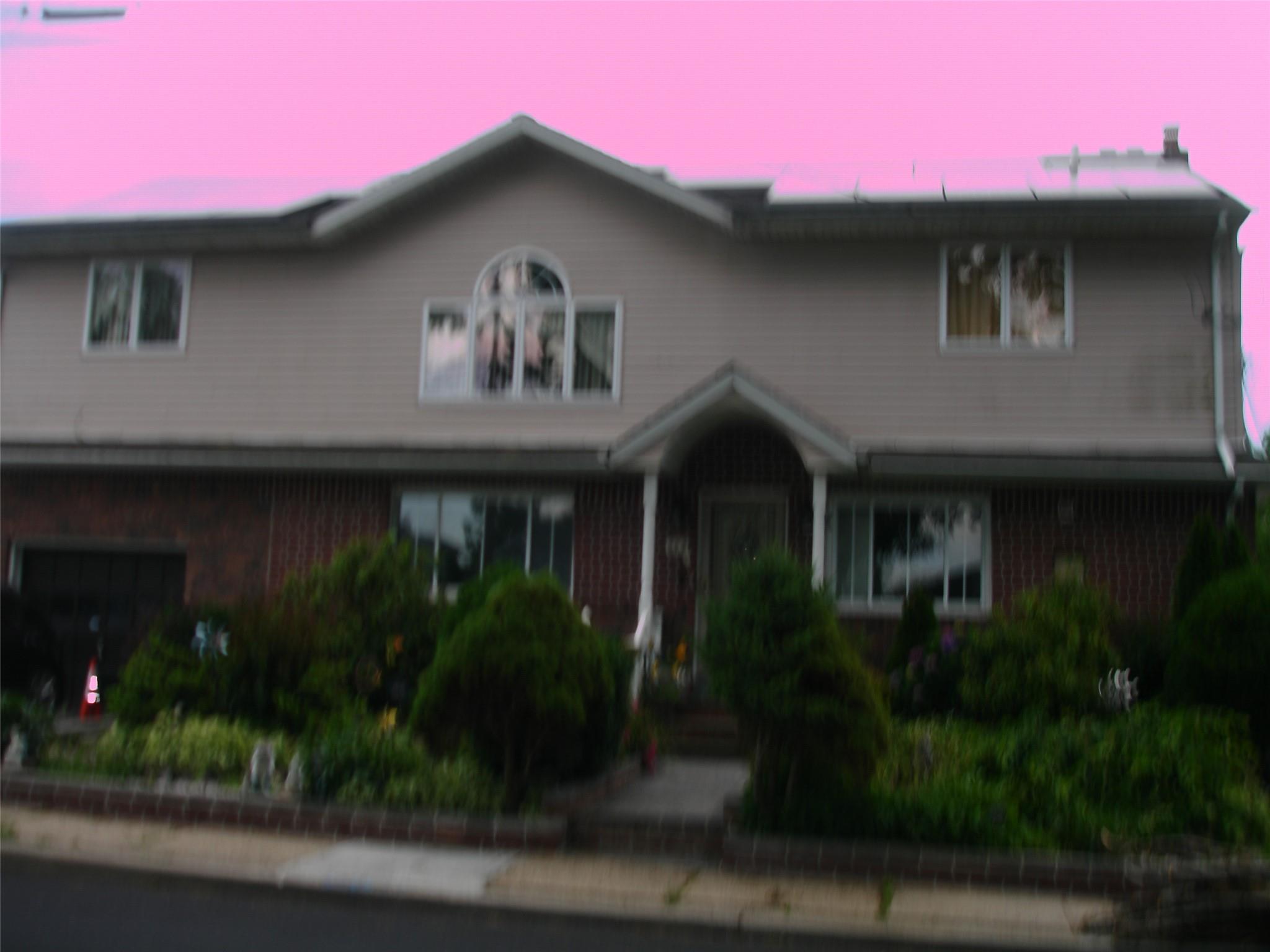 253 Frederick Avenue, Floral Park, NY 11001