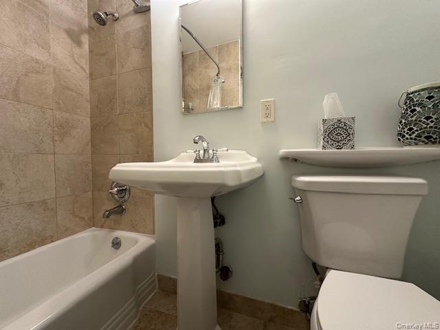 21 Bond Street # 2C, Great Neck, NY 11021