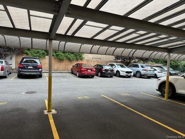 21 Bond Street # 2C, Great Neck, NY 11021